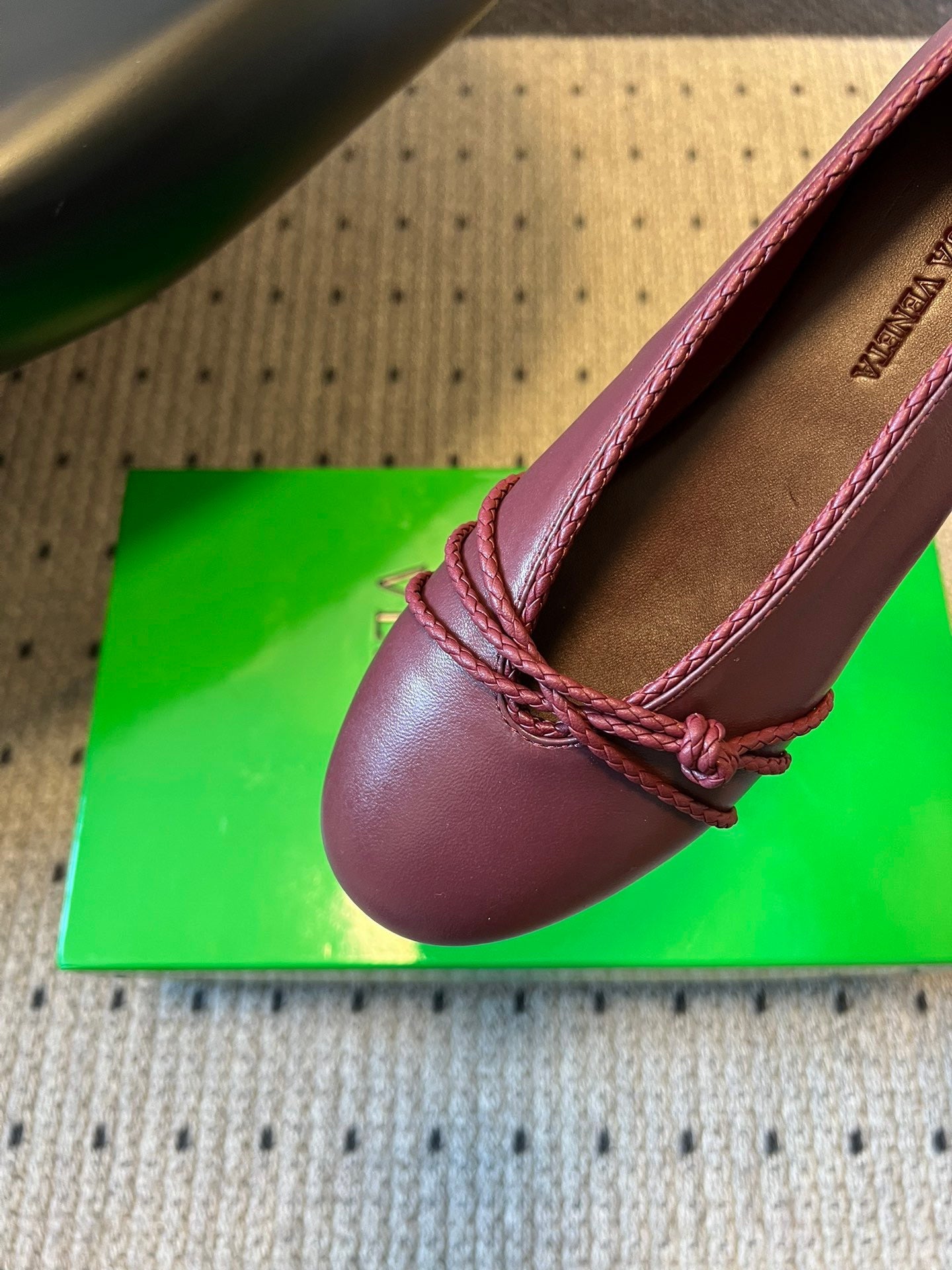 BOTT V BALLET PUMPS