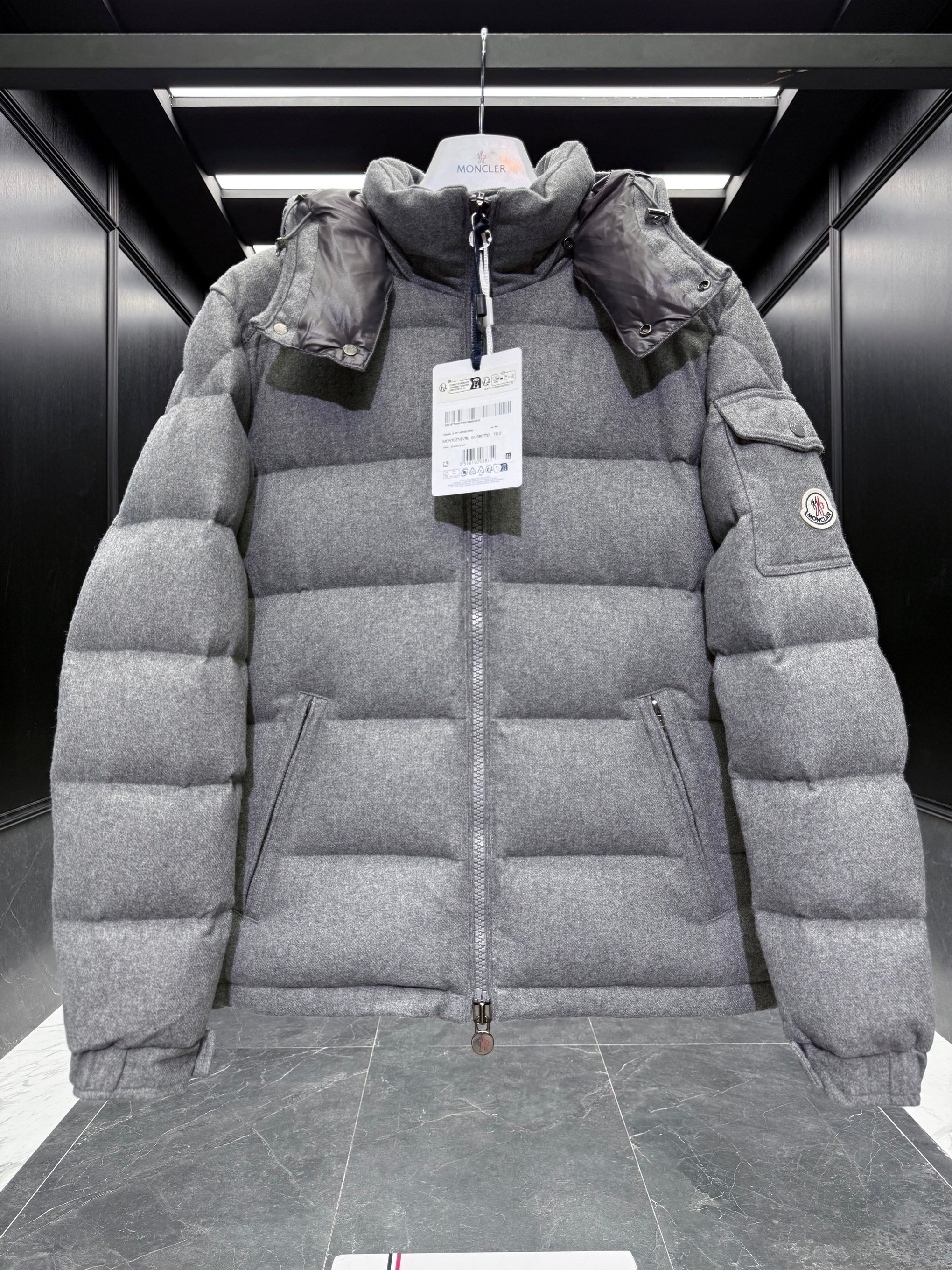 MONC MONTGENEVRE JACKET