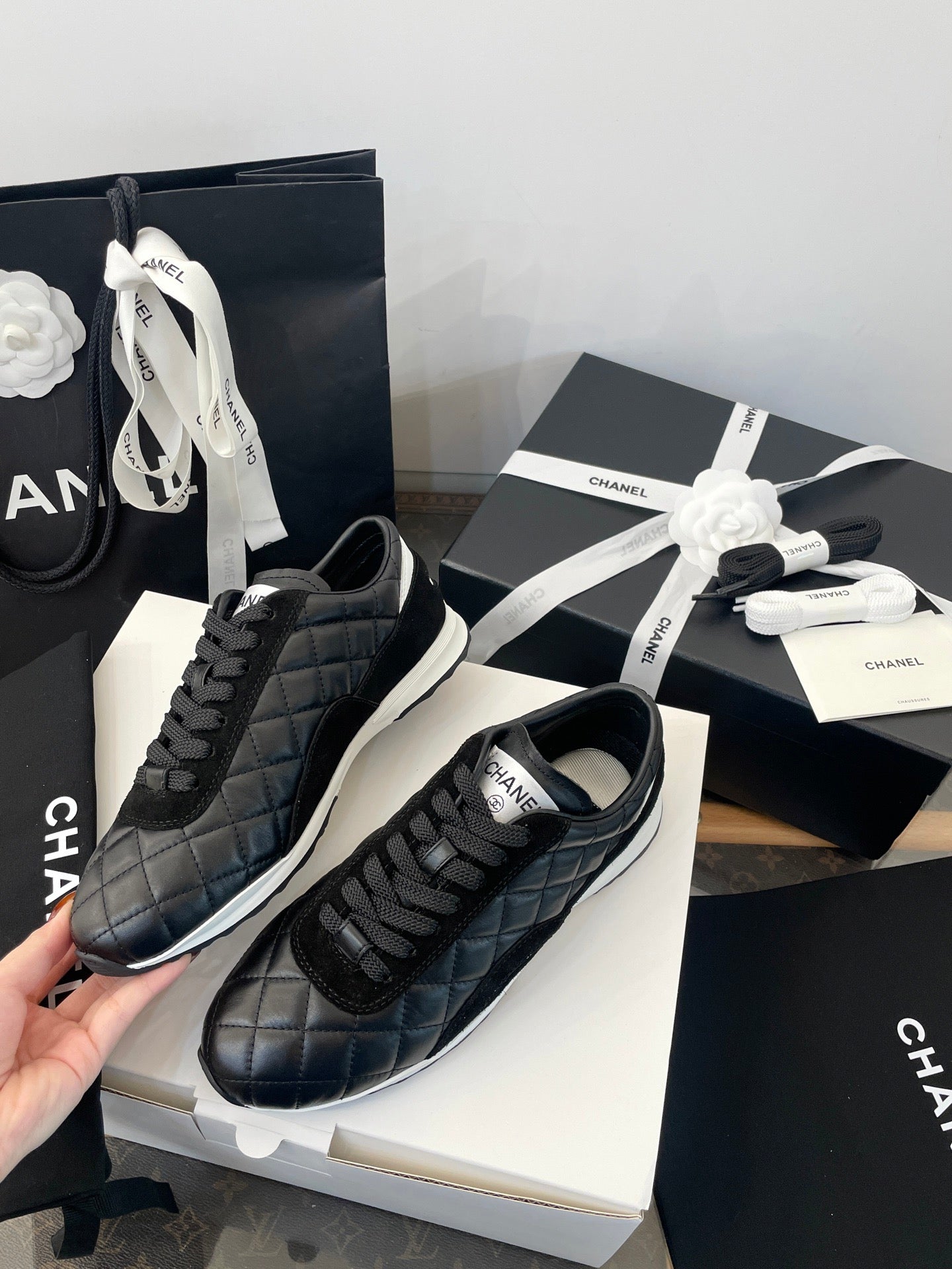 CC SNEAKER