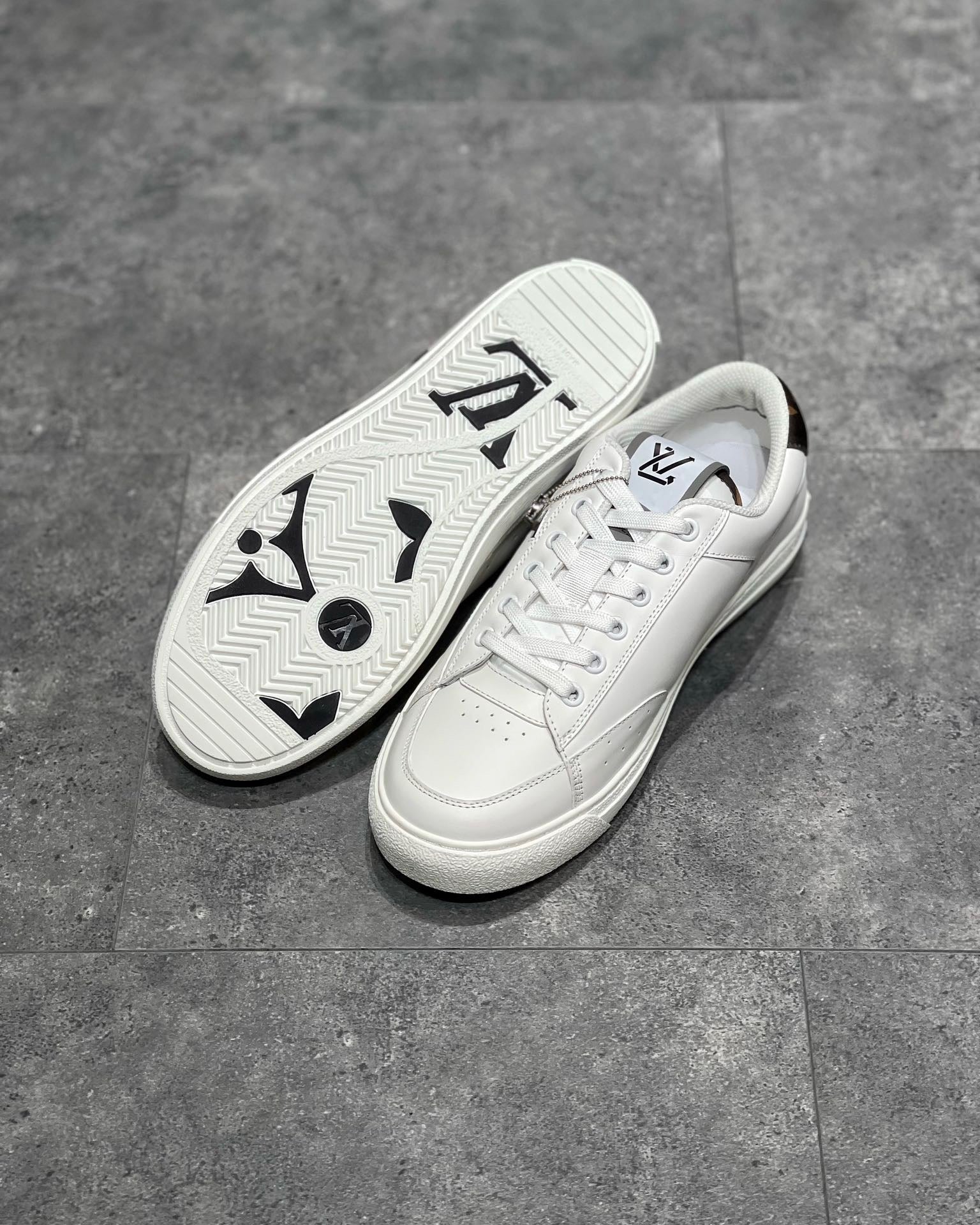 LOU TRAINERS