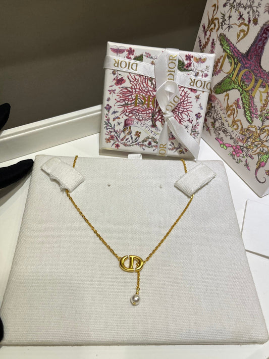 CD NECKLACE
