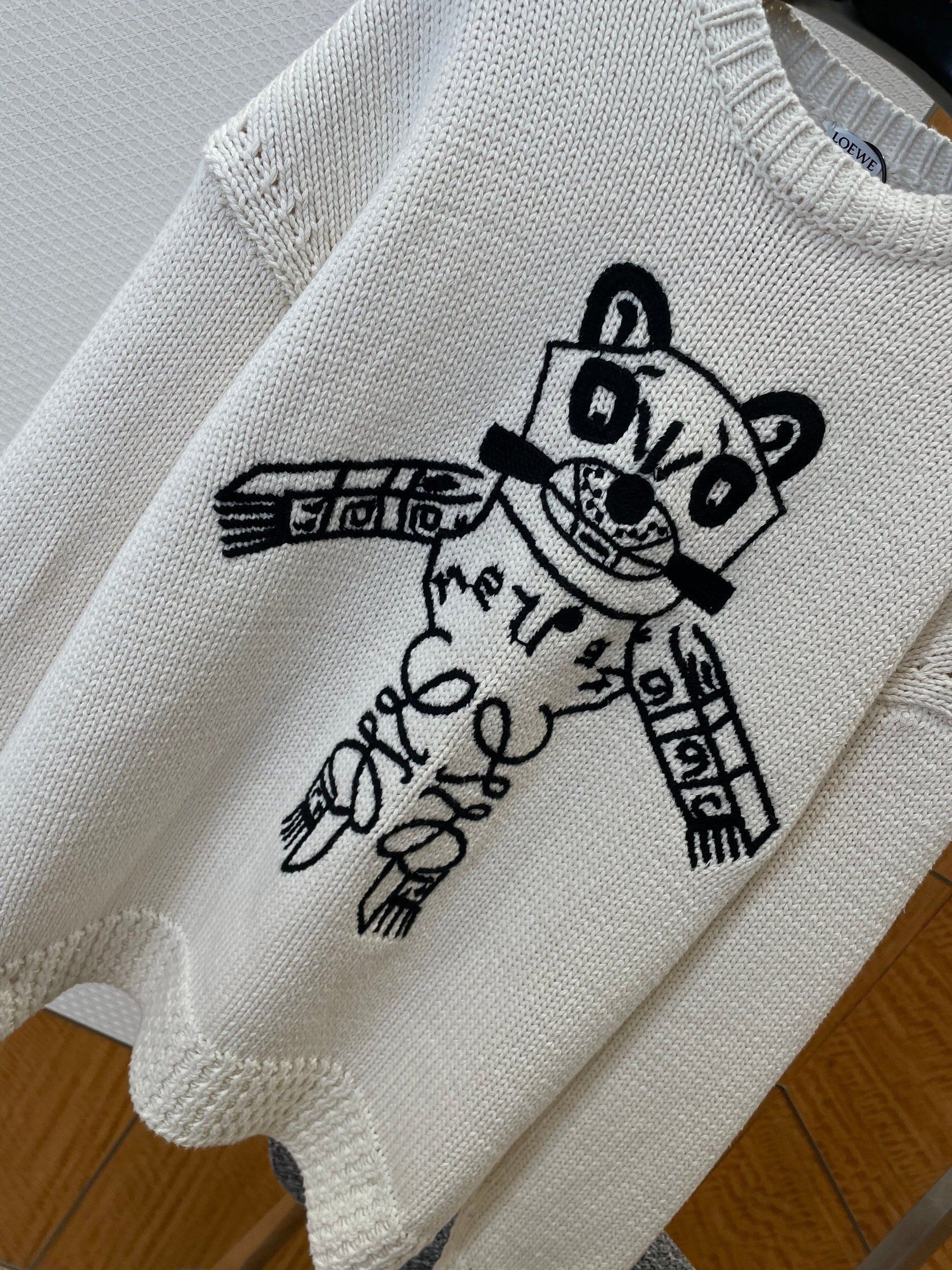 LOEW JUMPER