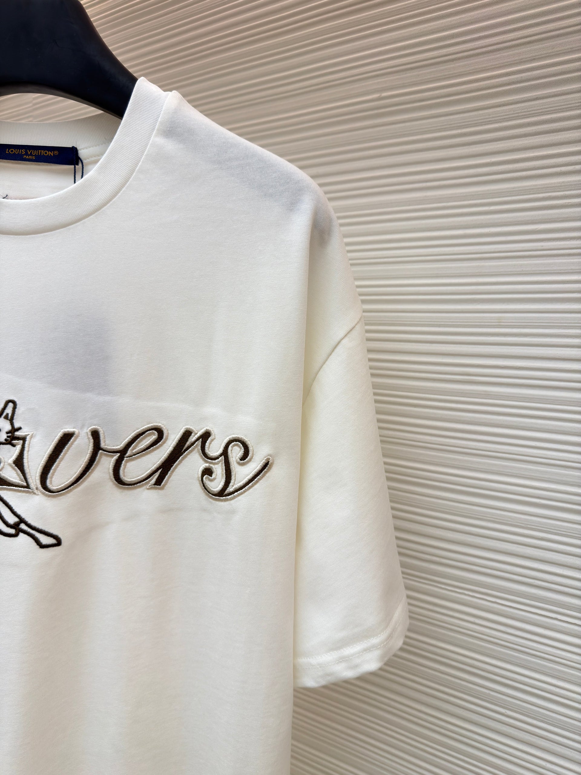 LOU T-SHIRT