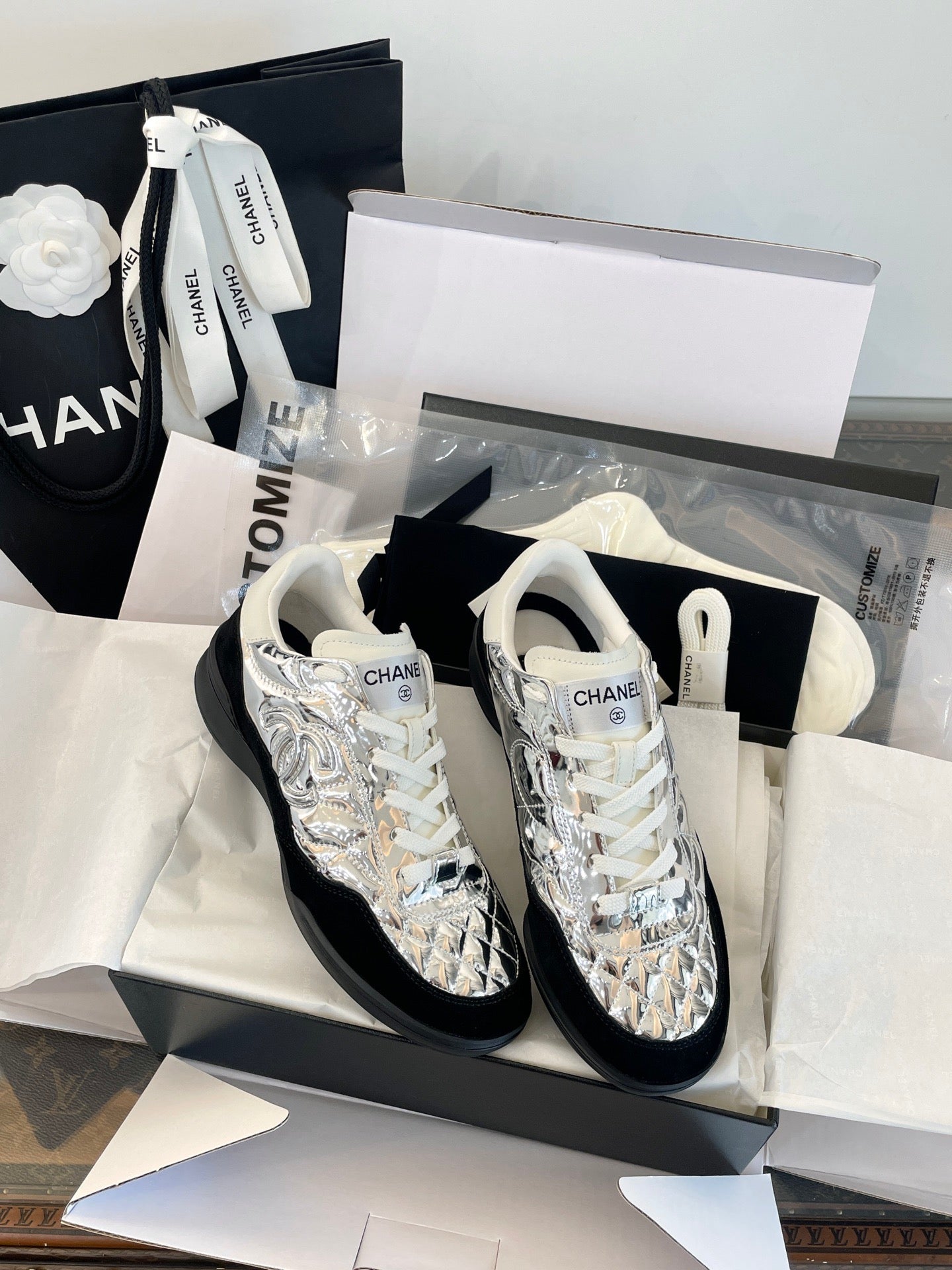 CC SNEAKER