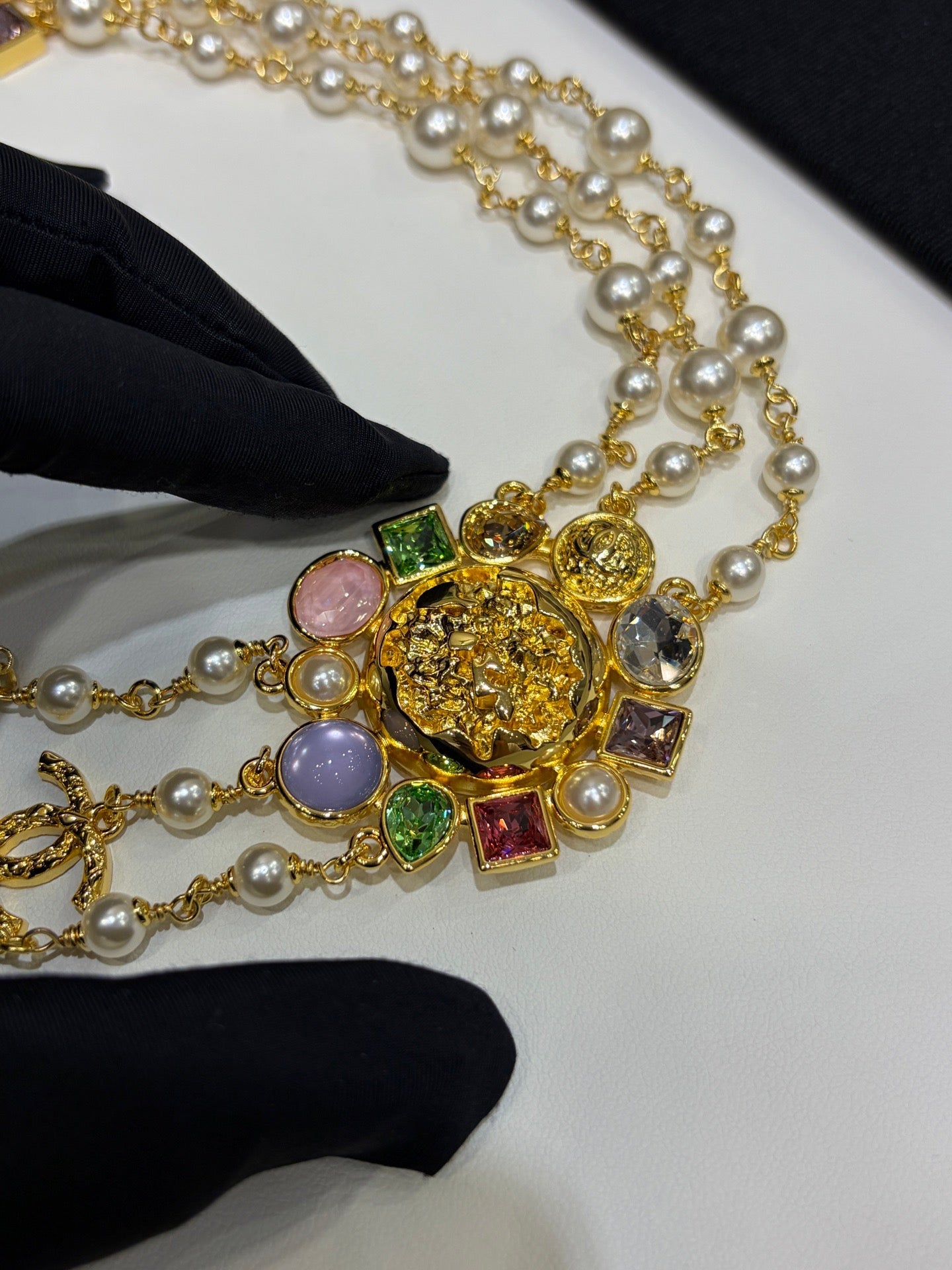 CC NECKLACE