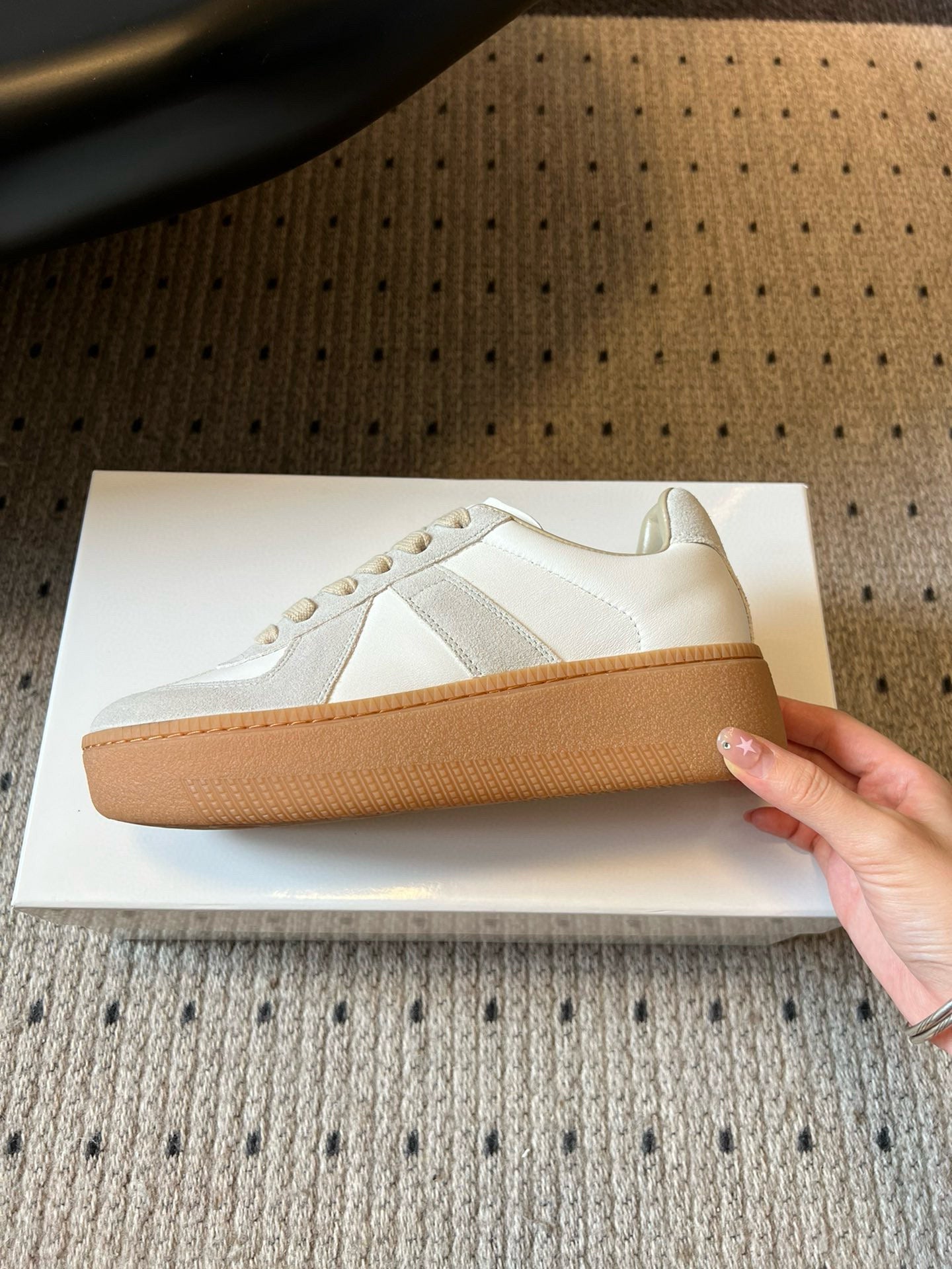 MAISON M SNEAKERS