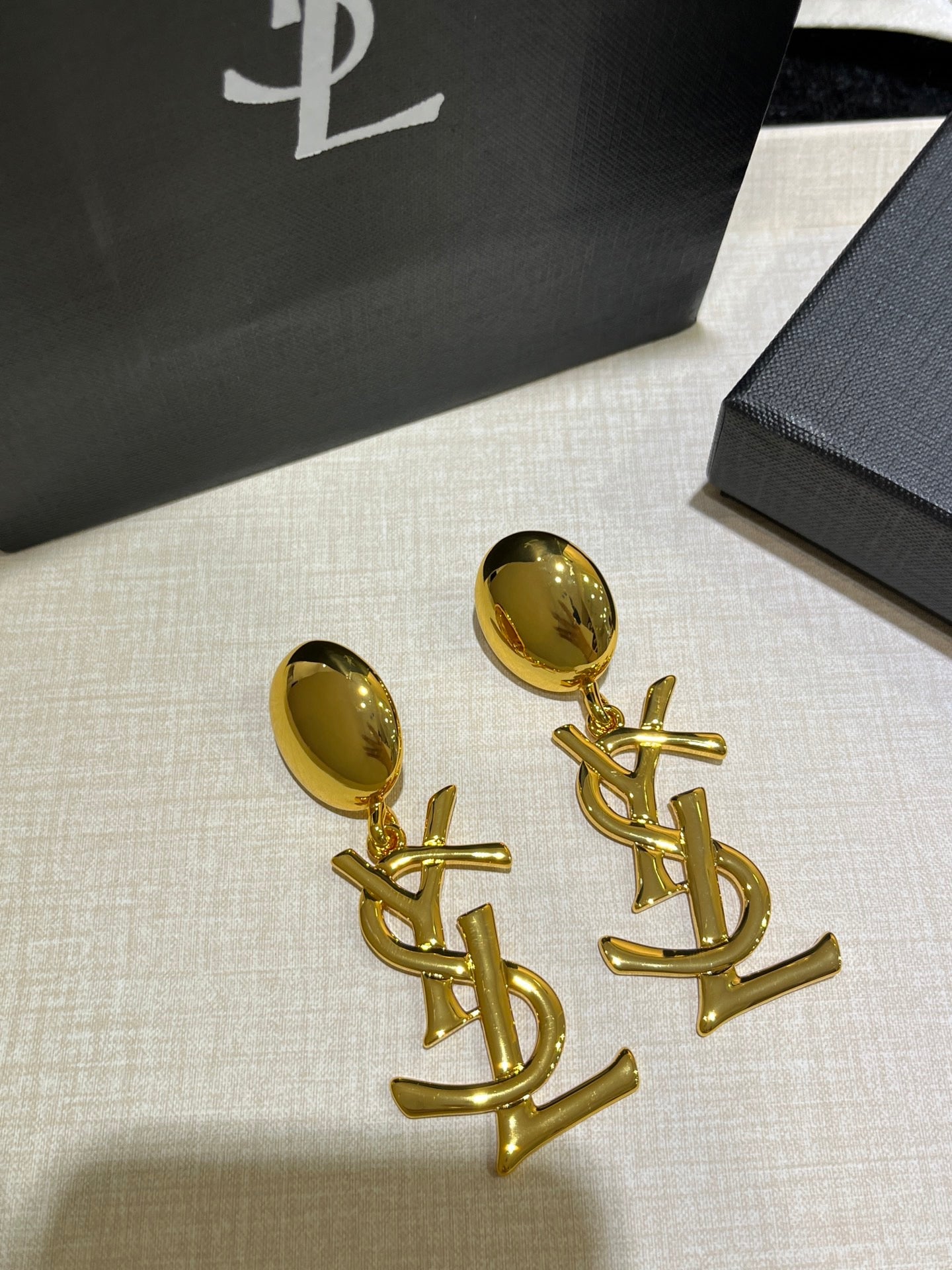 SL EARRINGS
