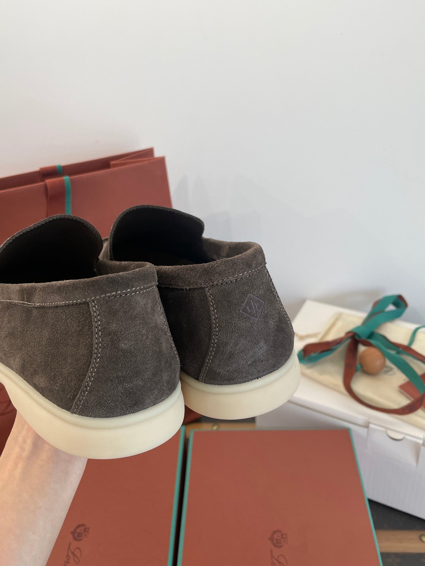 LORO P SUMMER WALK LOAFERS