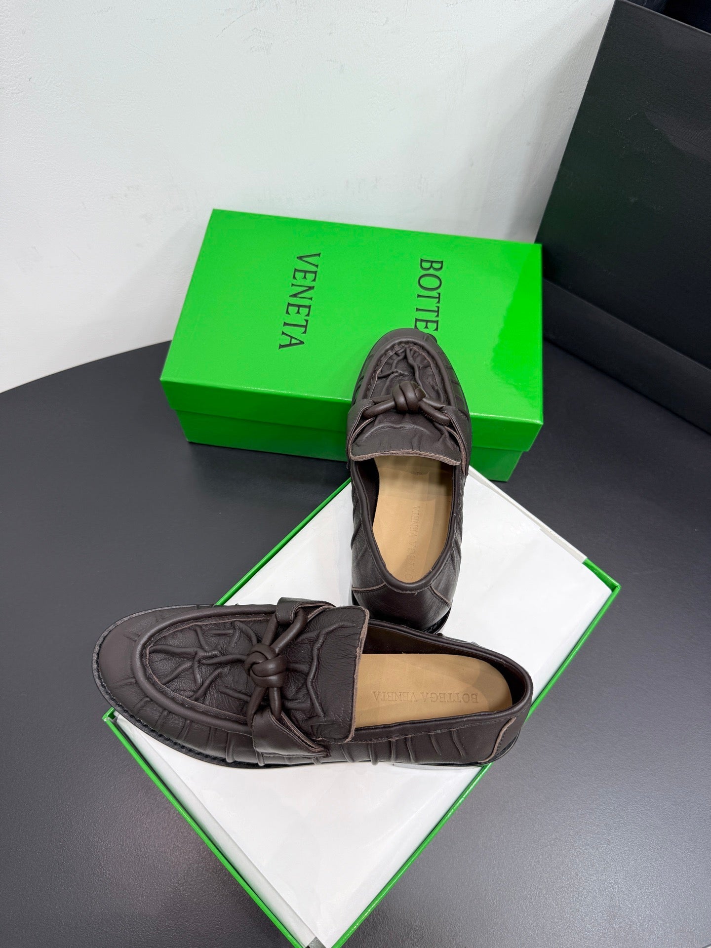 BOTT V LOAFERS