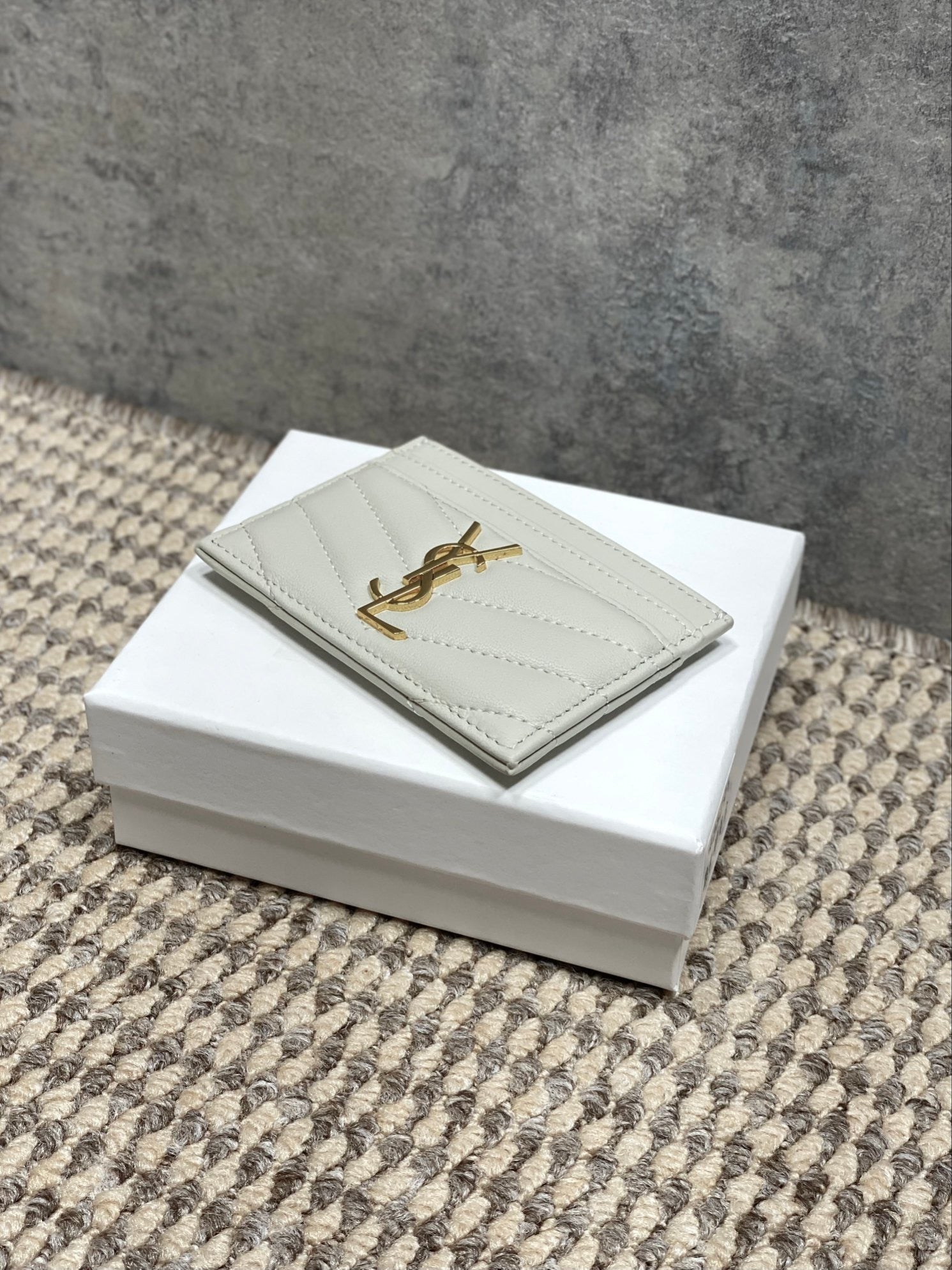 SL CARD HOLDER