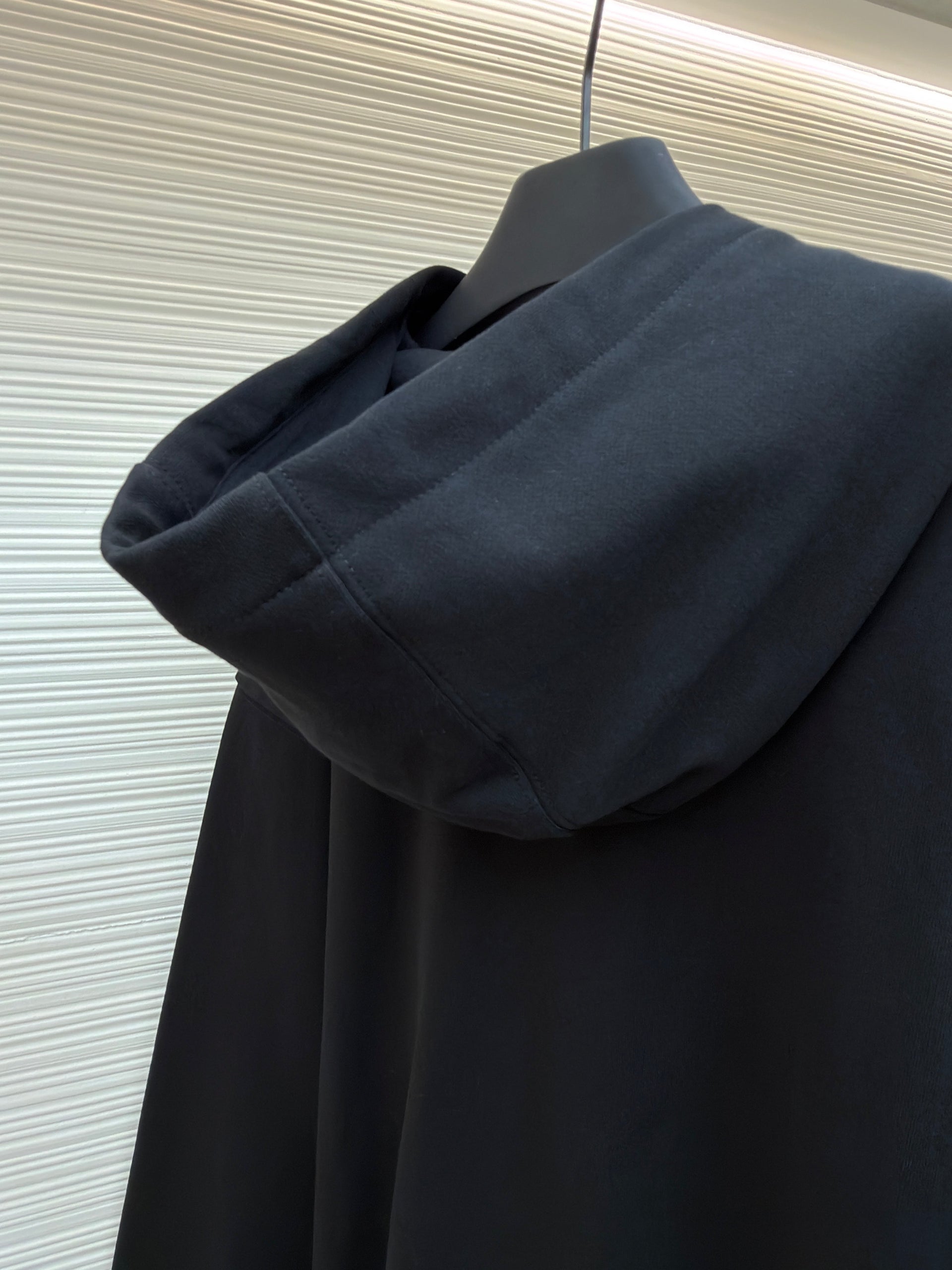 VERS HOODIE