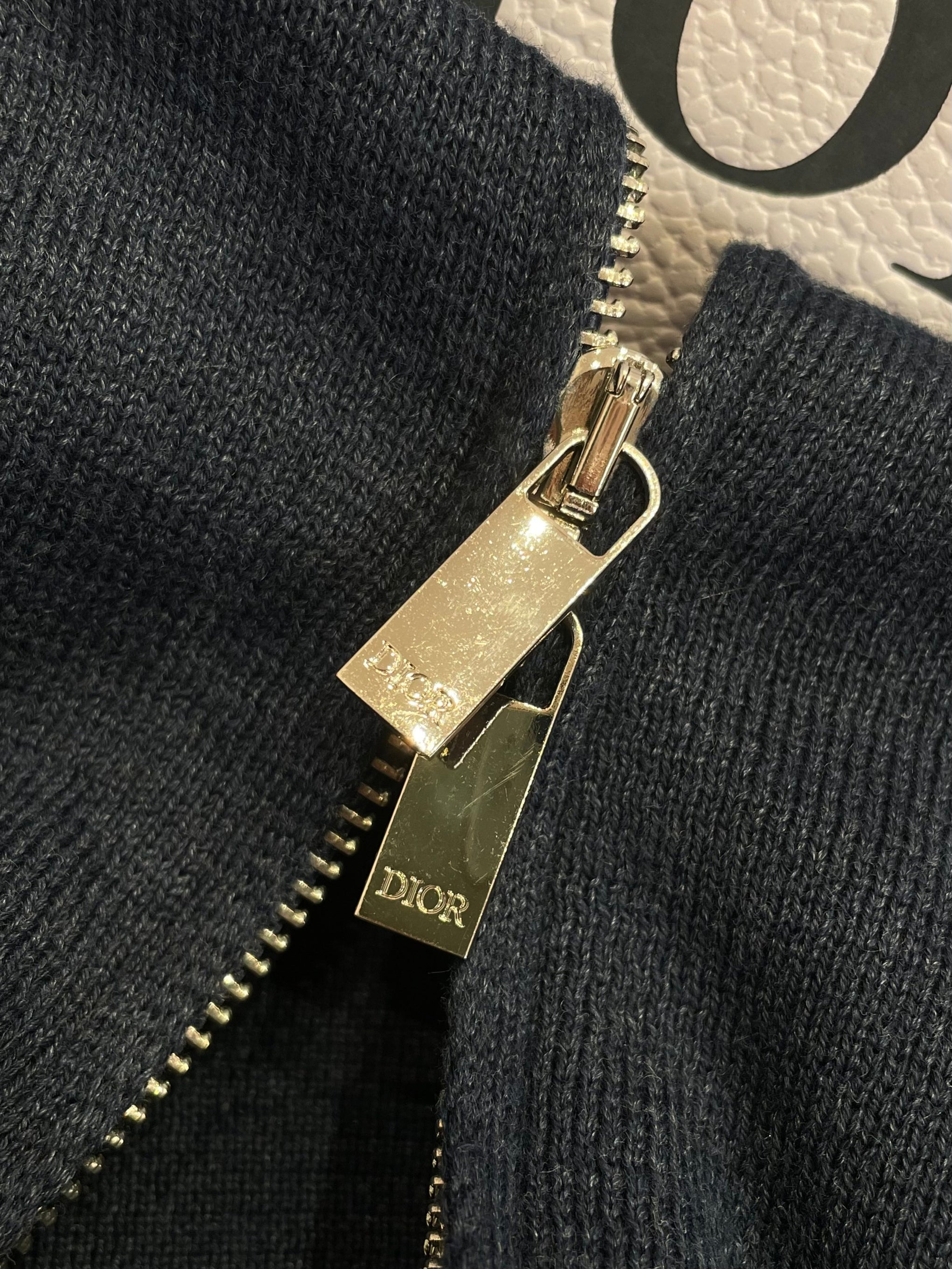 CD JUMPER