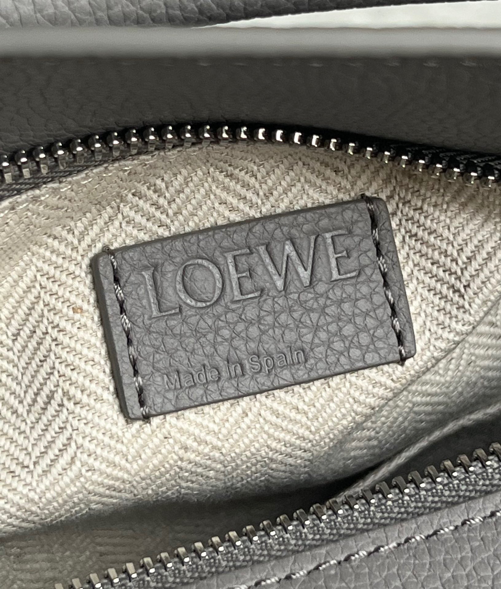 LOEW SMALL PUZZLE EDGE BAG