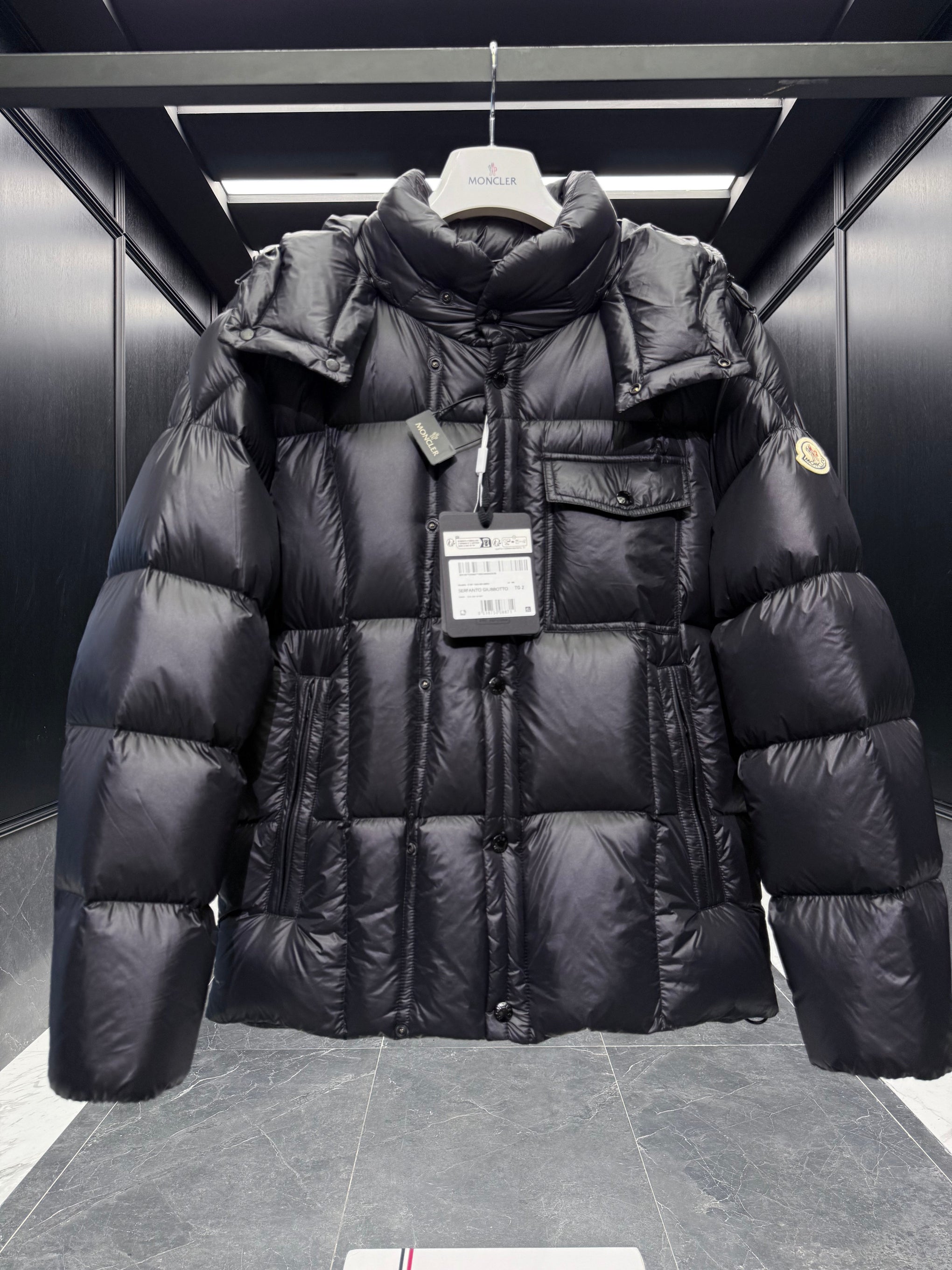 MONC SERFANTO JACKET