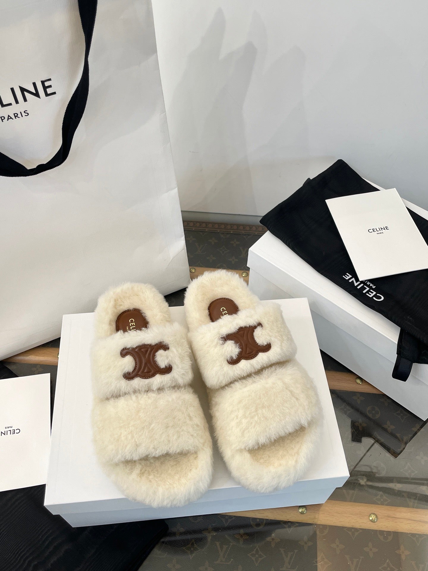 CEL FUR SLIDES