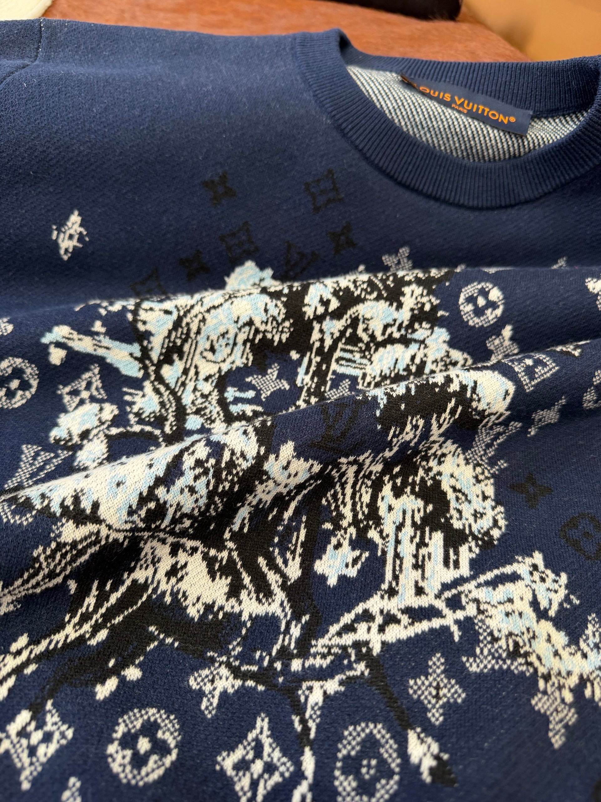 LOU T-SHIRT