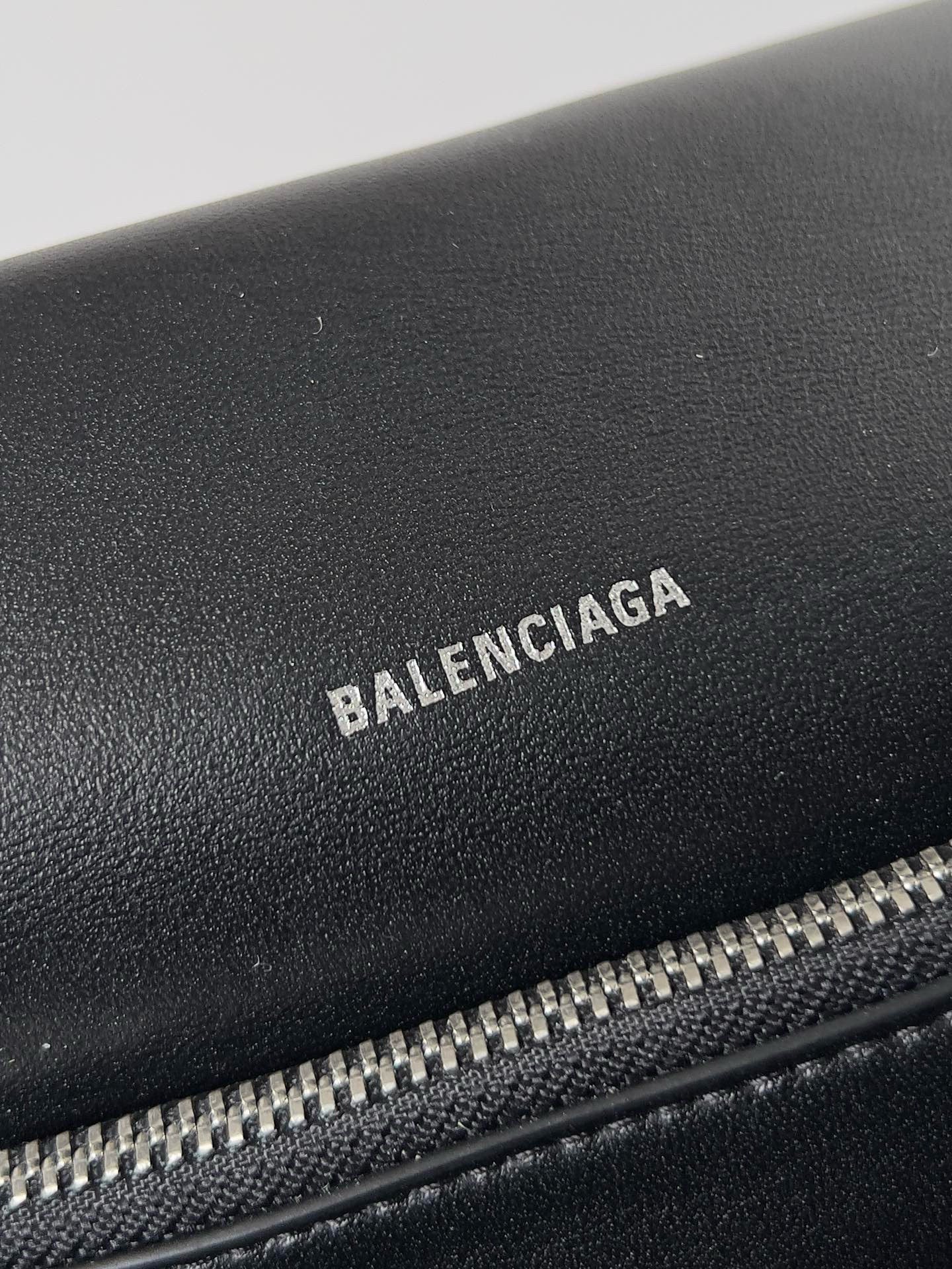 BAL LARGE CRUSH BAG