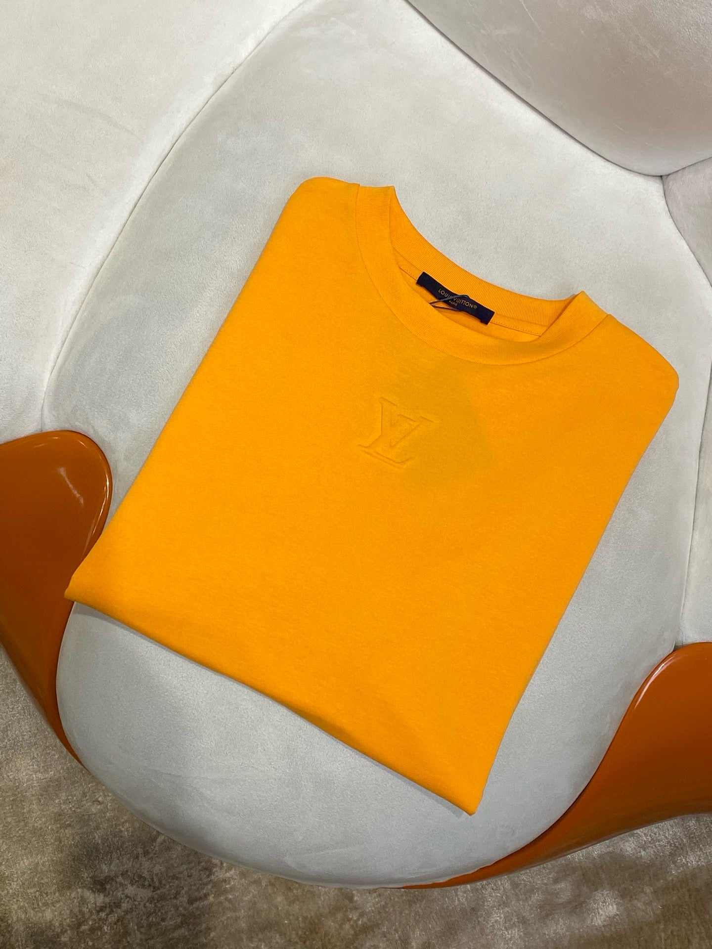 LOU T-SHIRT