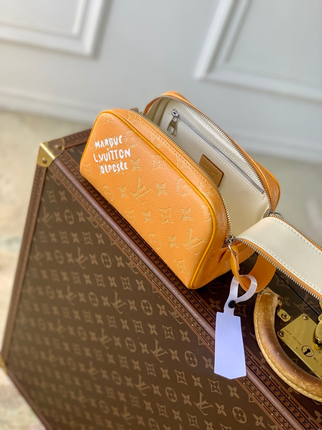 LOU DOPP KIT TOILETRY BAG