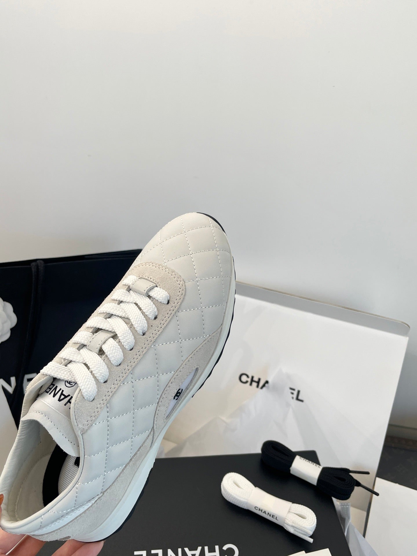CC SNEAKER