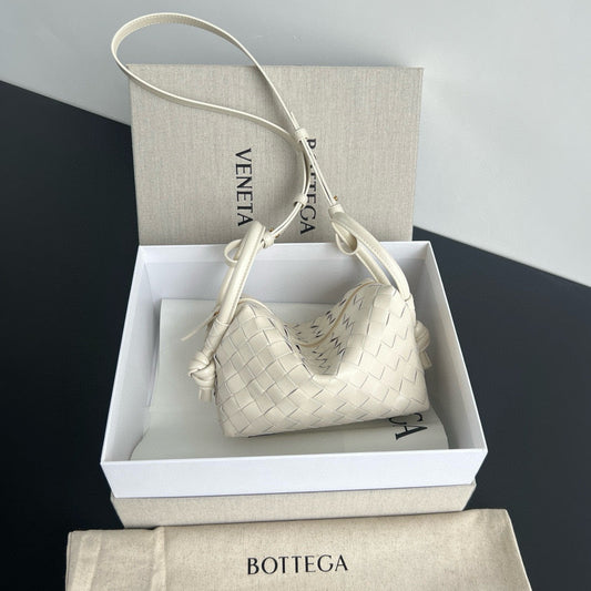BOTT TOP HANDLE LOOP BAG