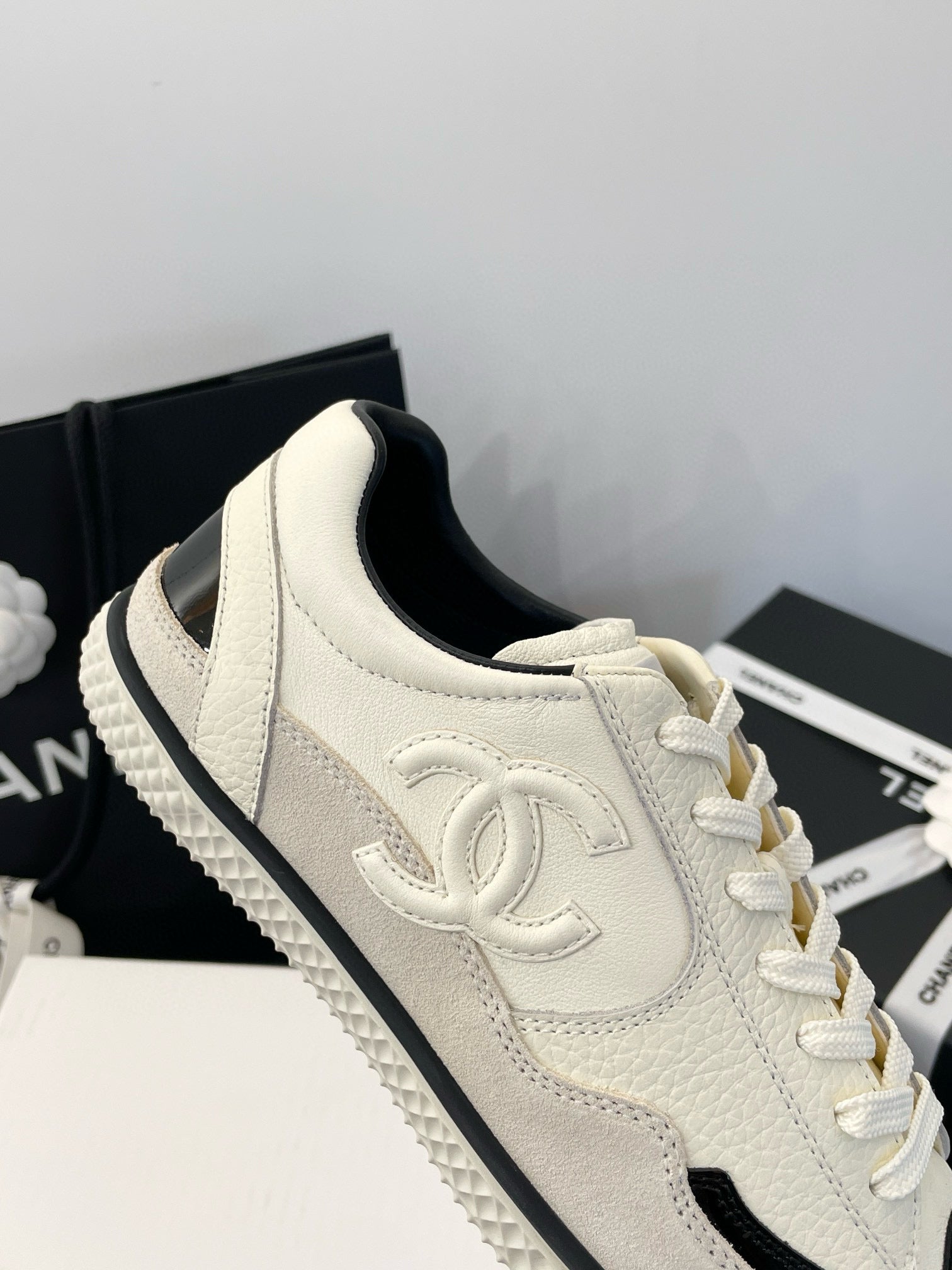 CC SNEAKER