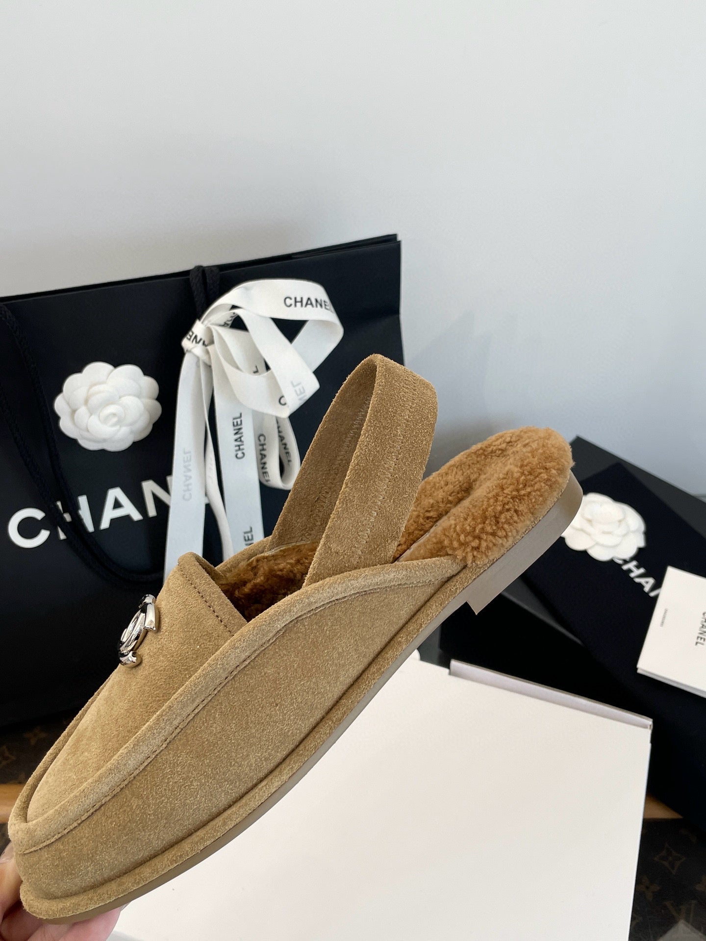 CC FUR MULES