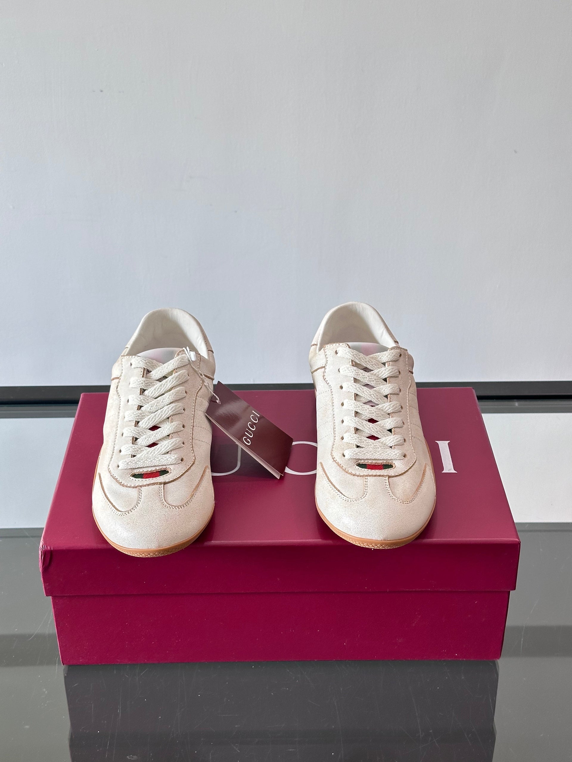 GG SHIFT SNEAKERS