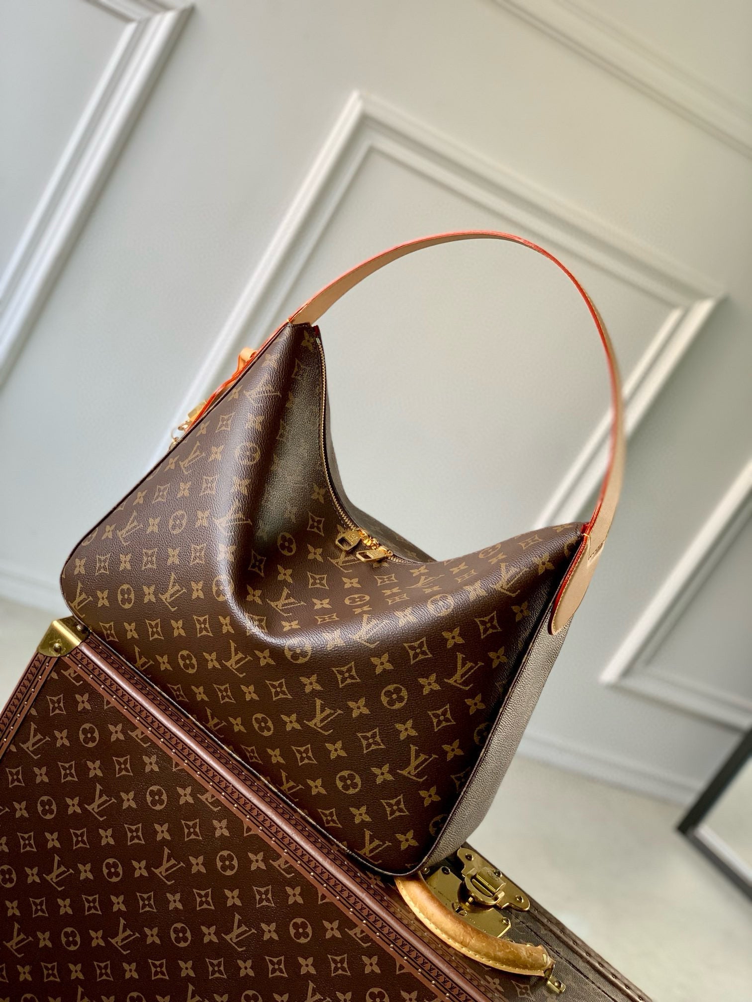 LOU SLOUCHY MM BAG