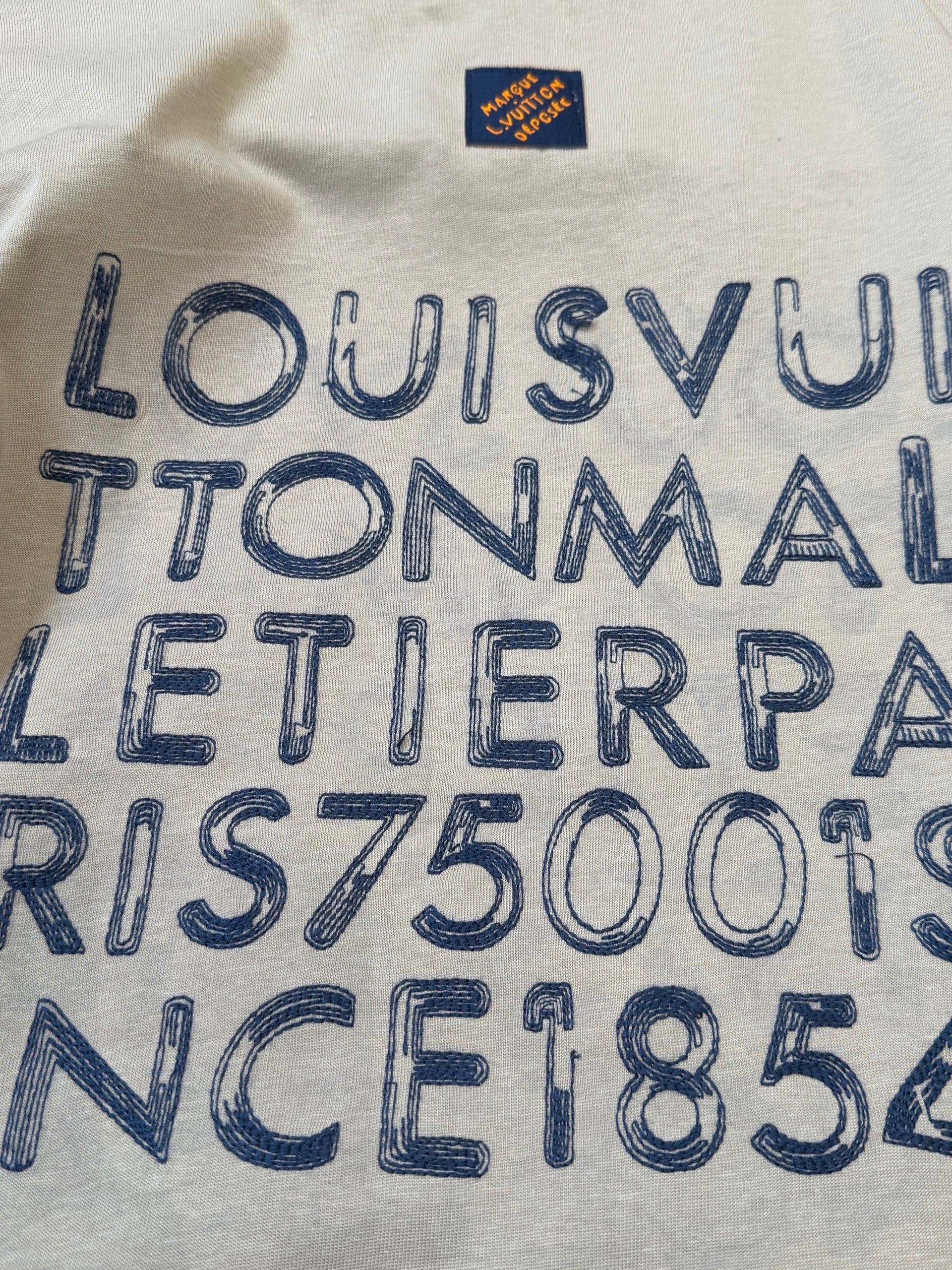 LOU T-SHIRT