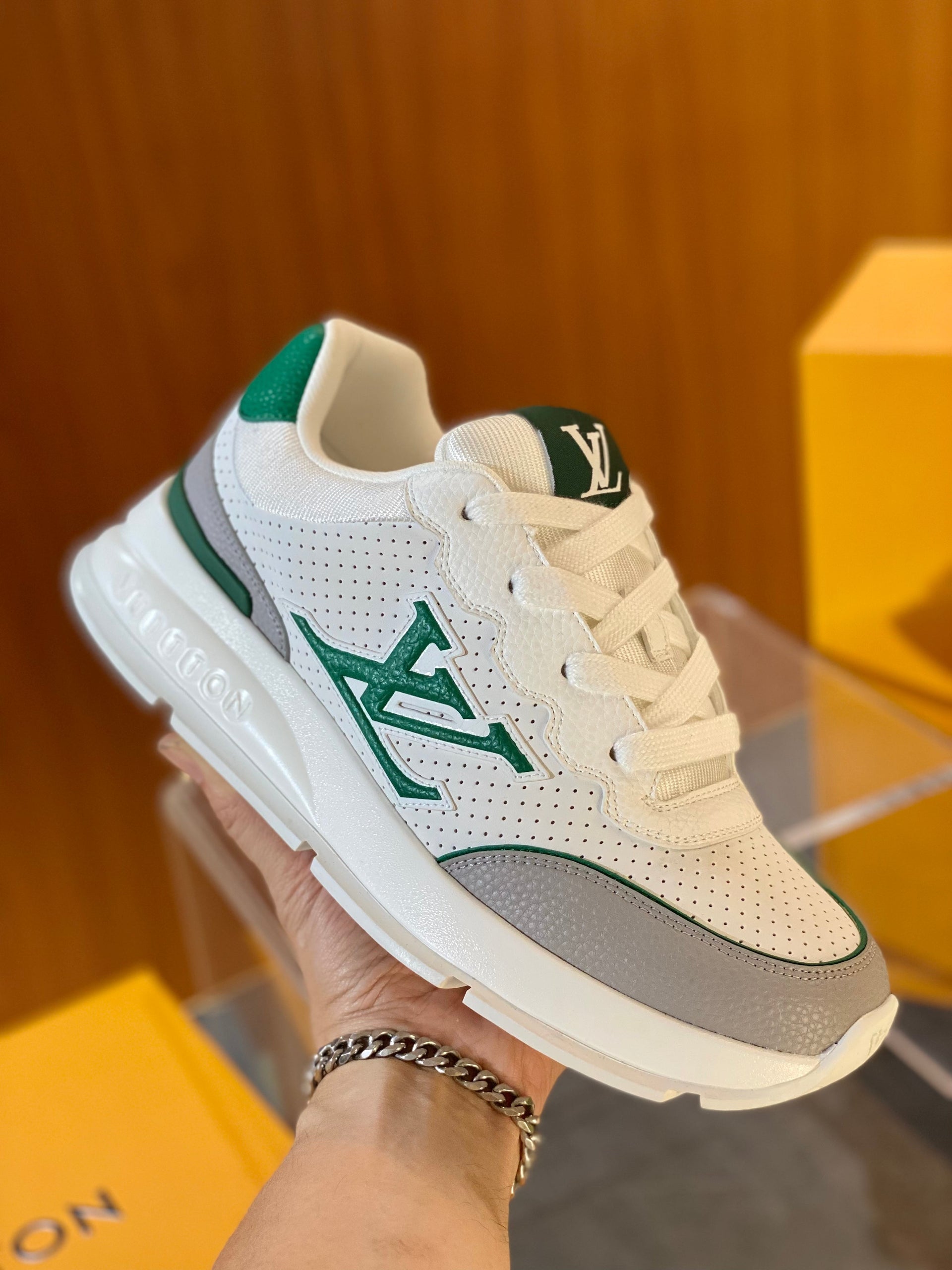 LOU CLASSIC SNEAKER
