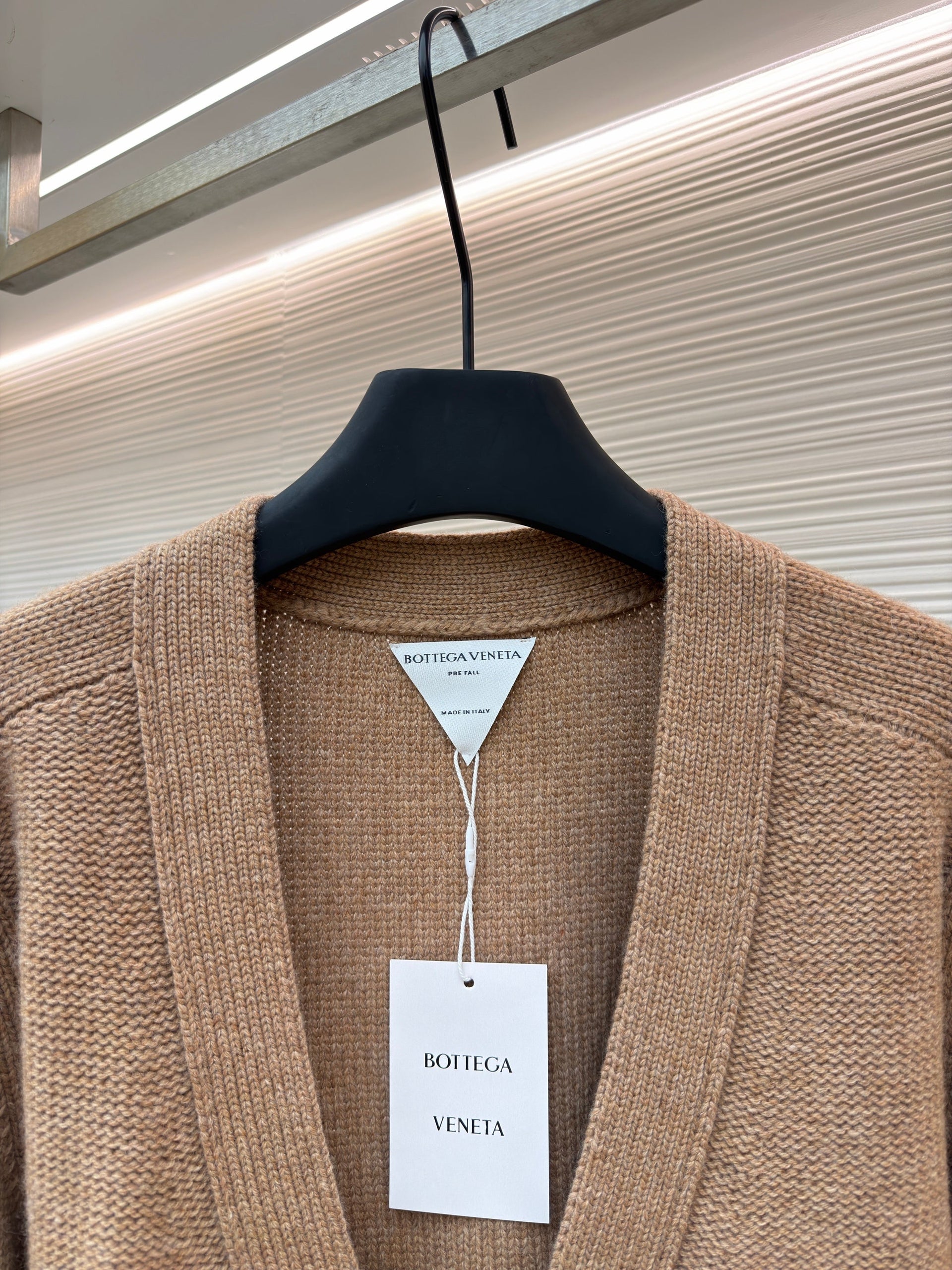 BOTT V WOOL CARDIGAN