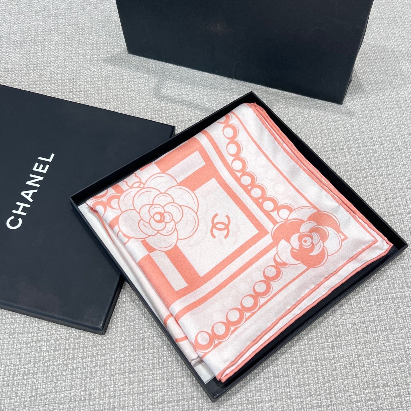CC SILK SCARF