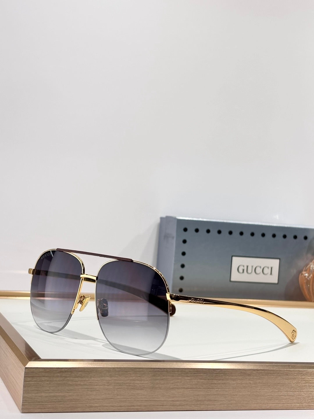 GG SUNGLASSES
