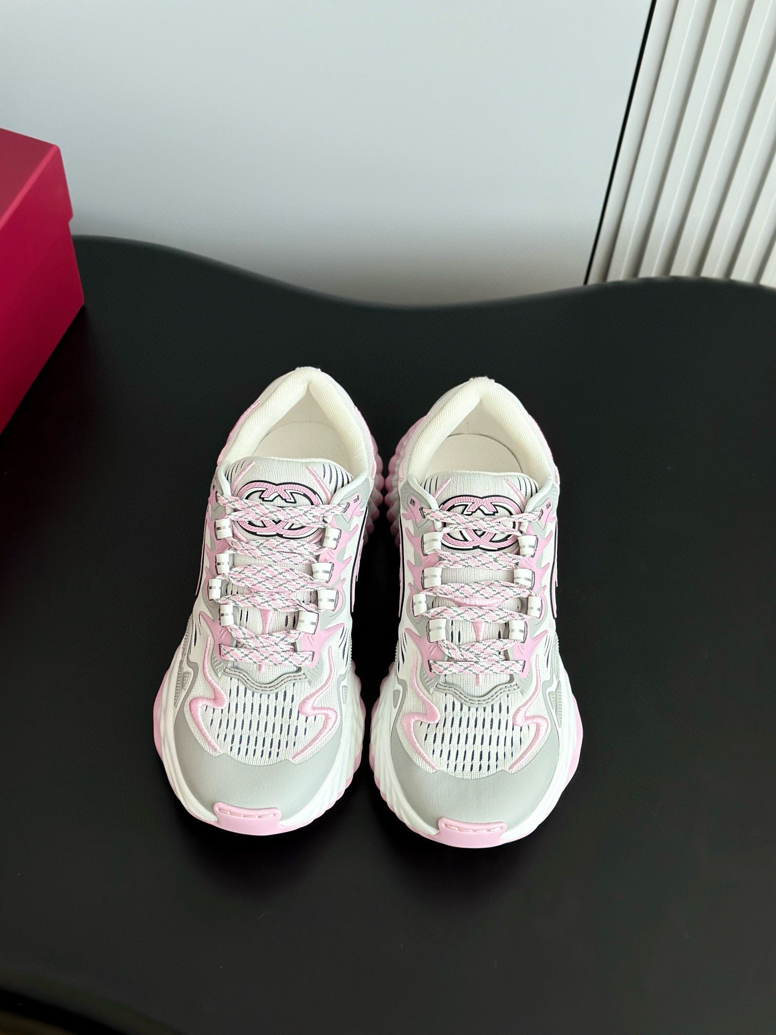 GG RIPPLE TRAINERS