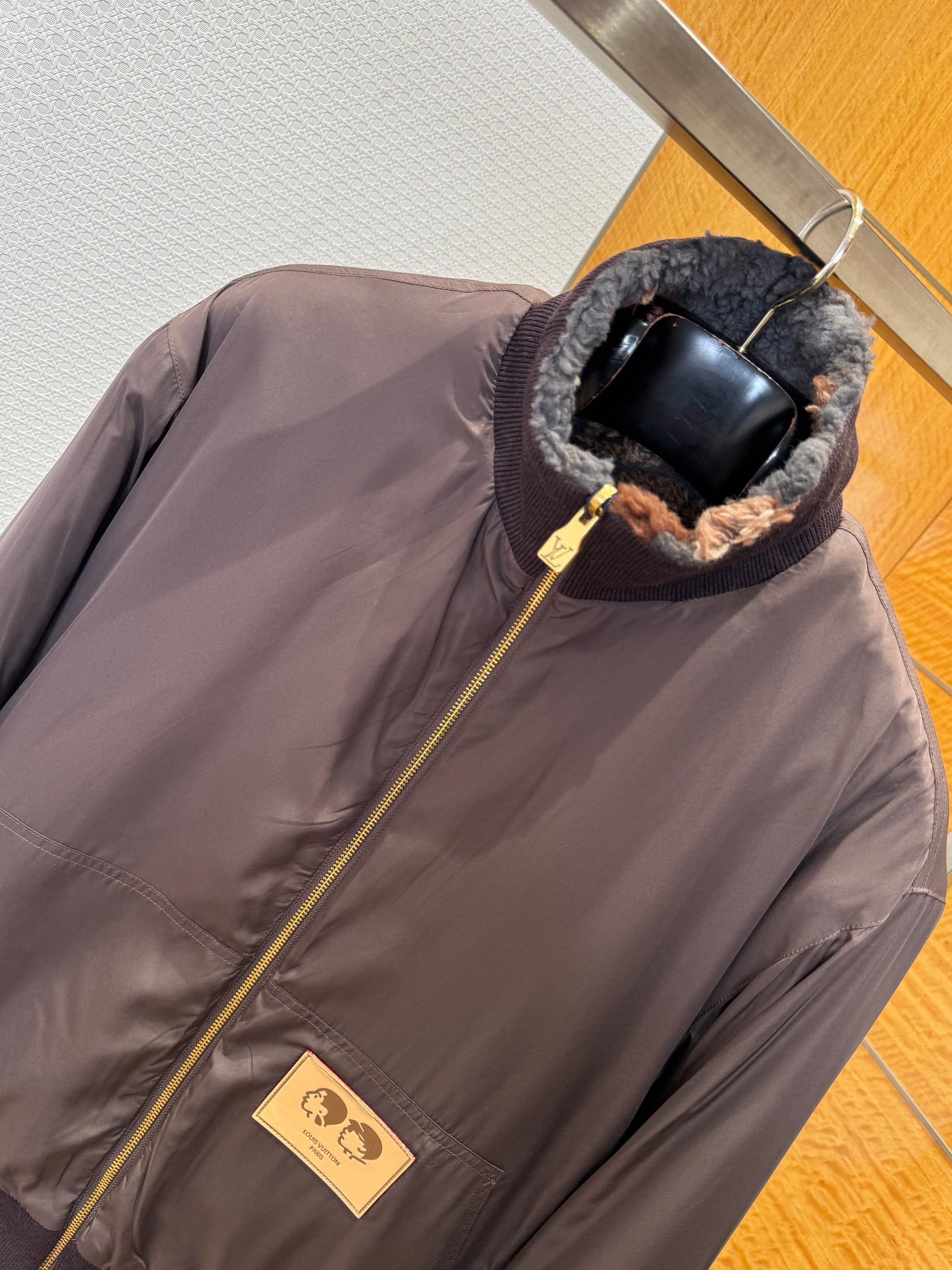 LOU JACKET