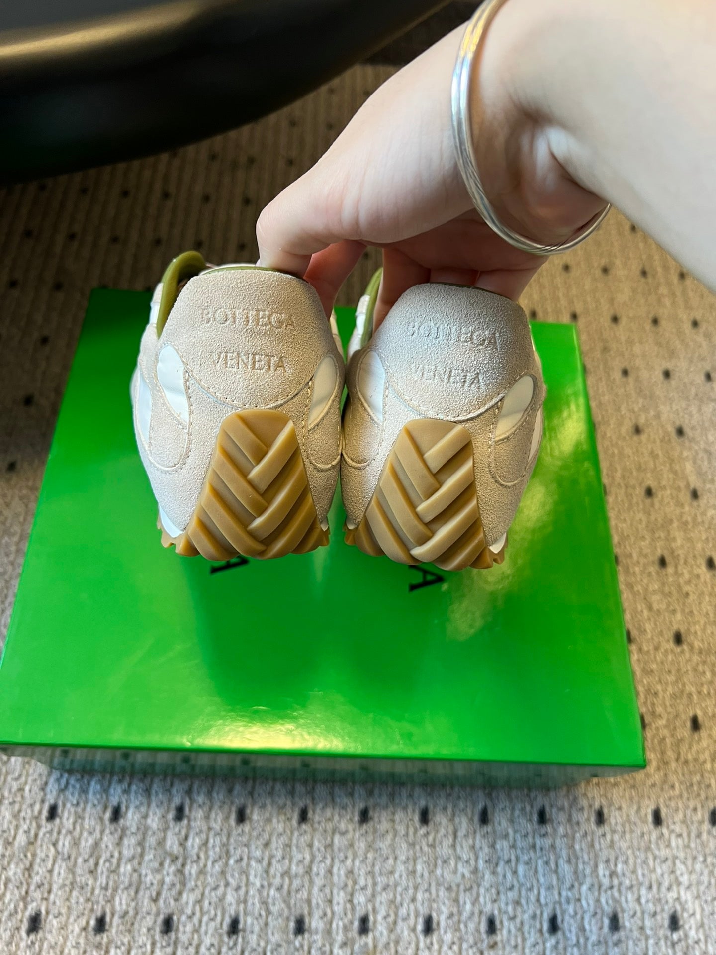 BOTT V ORBIT SNEAKER