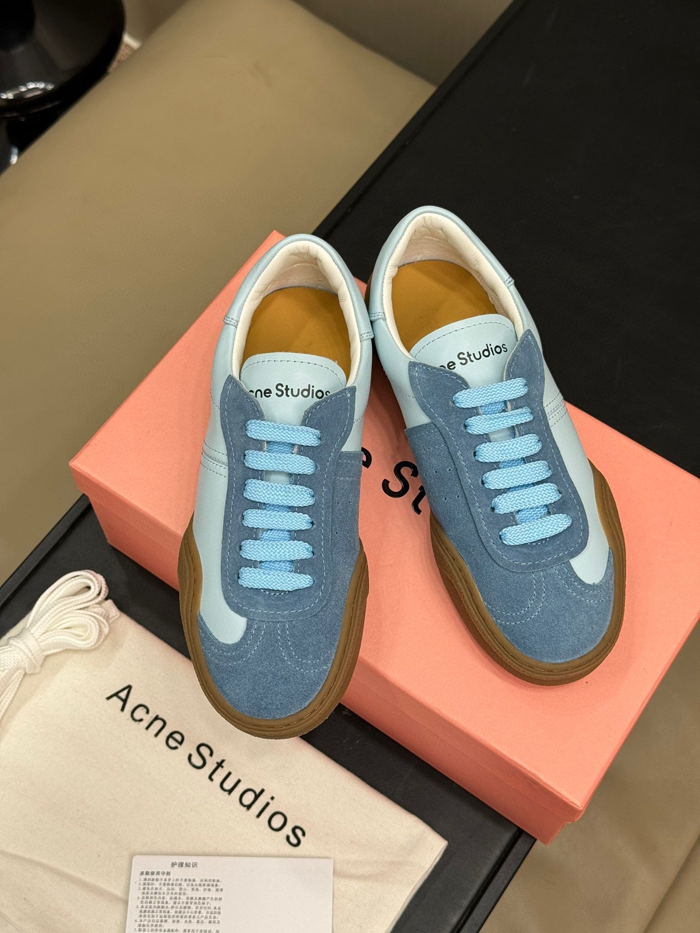 ACNE TRAINERS