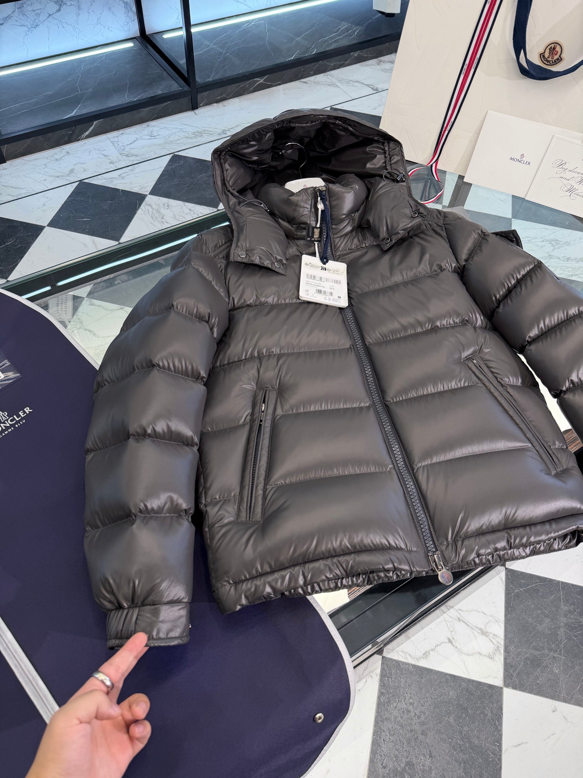 MONC MAYA JACKET