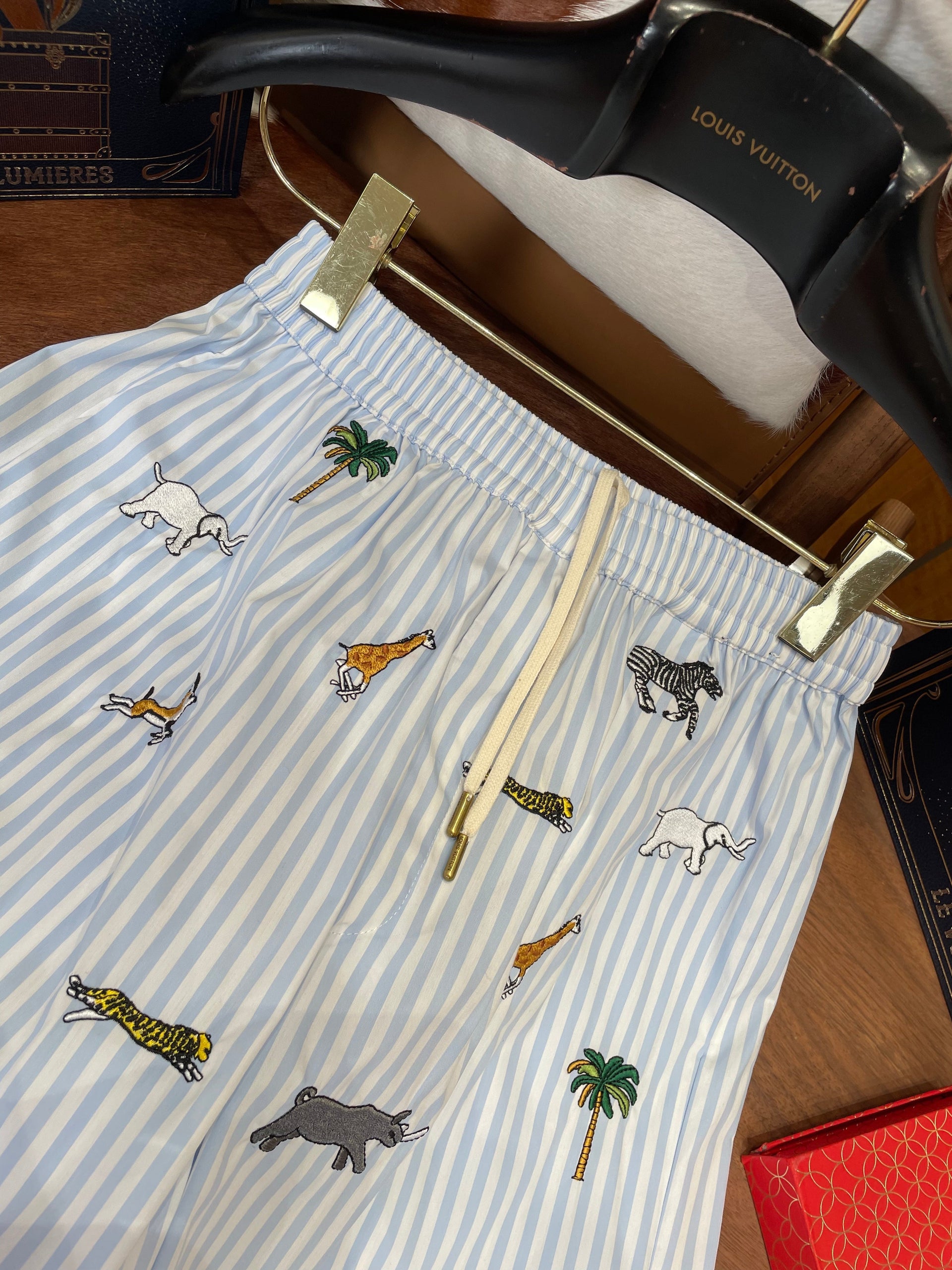 LOU SHORTS