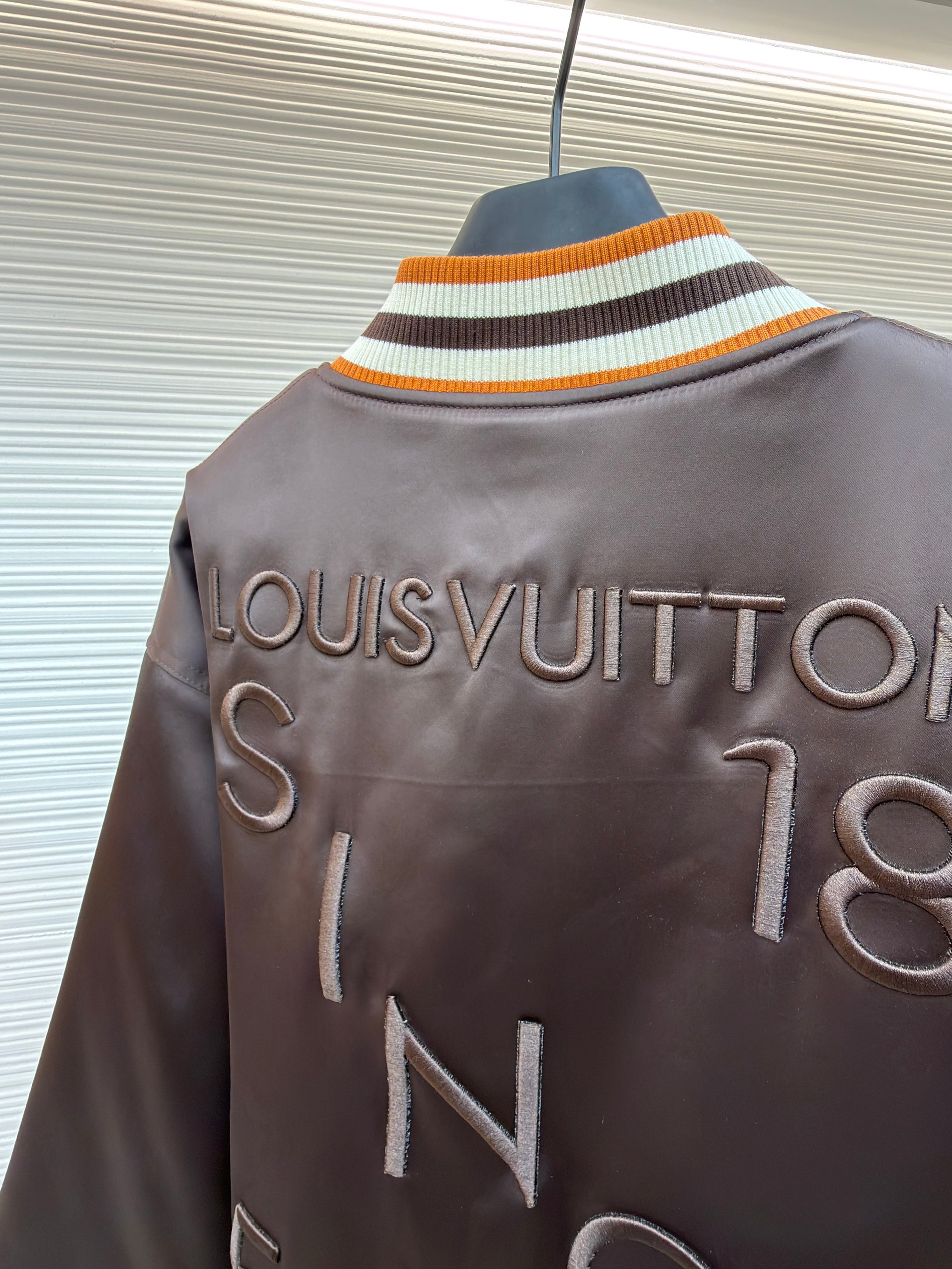LOU BOMBER BLOUSON