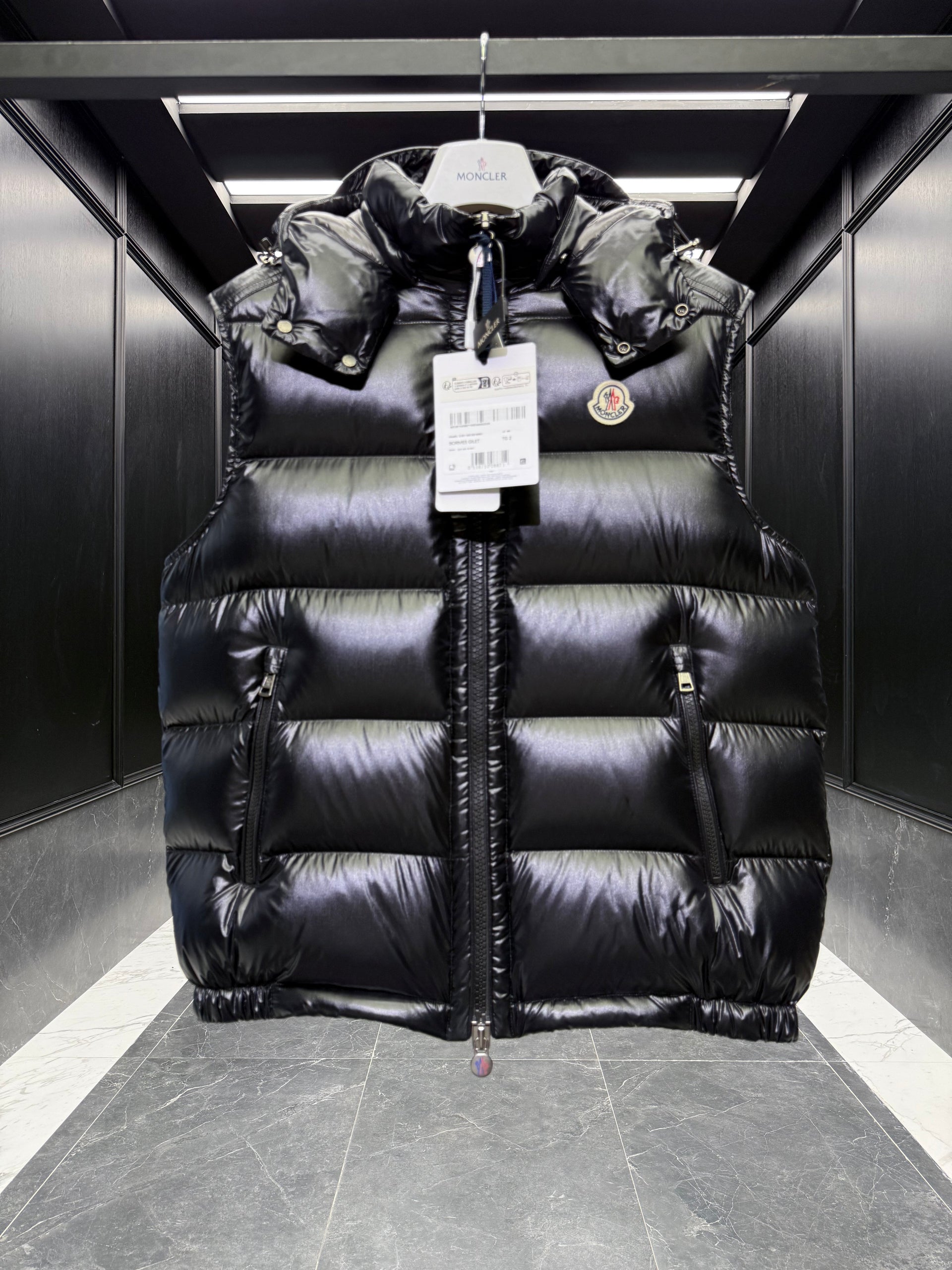 MONC BORMES VEST