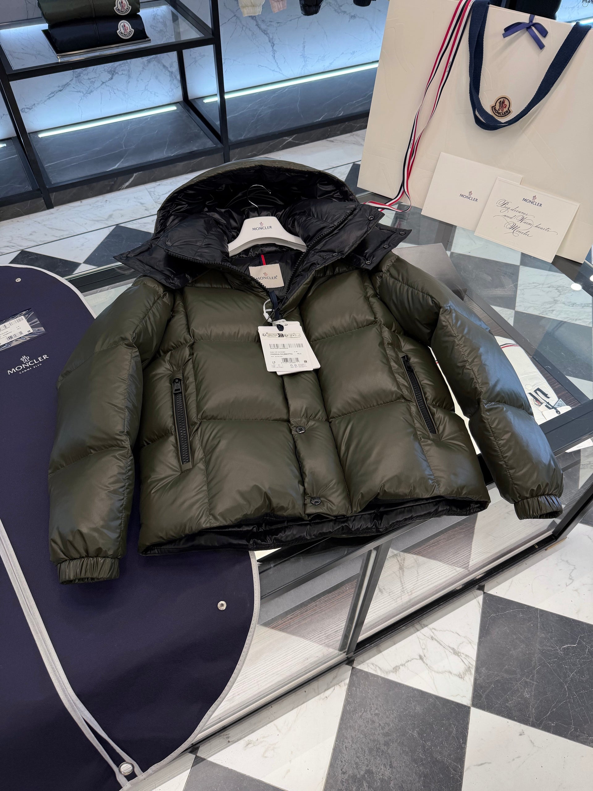MONC PARANA JACKET