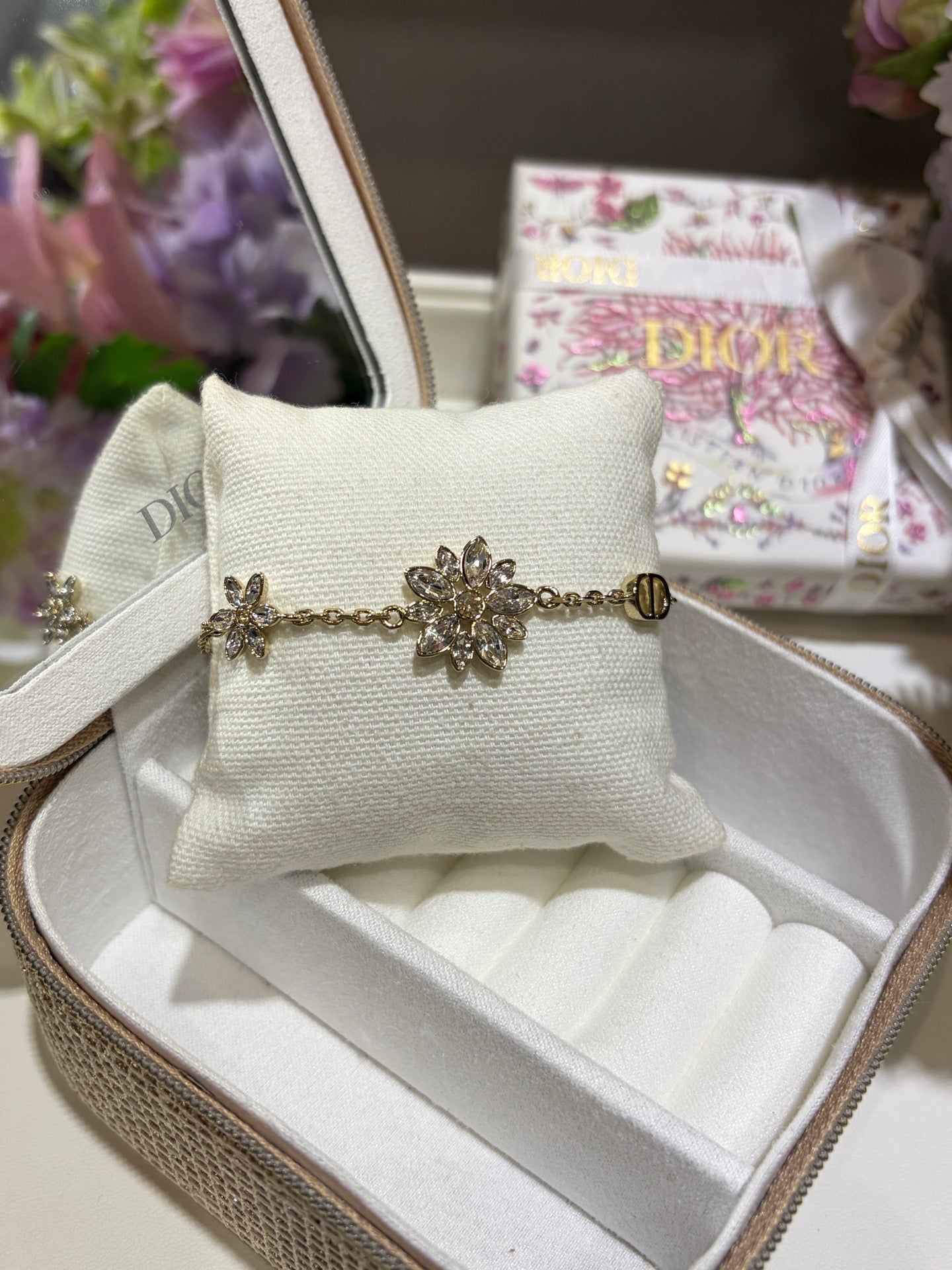 CD BRACELET