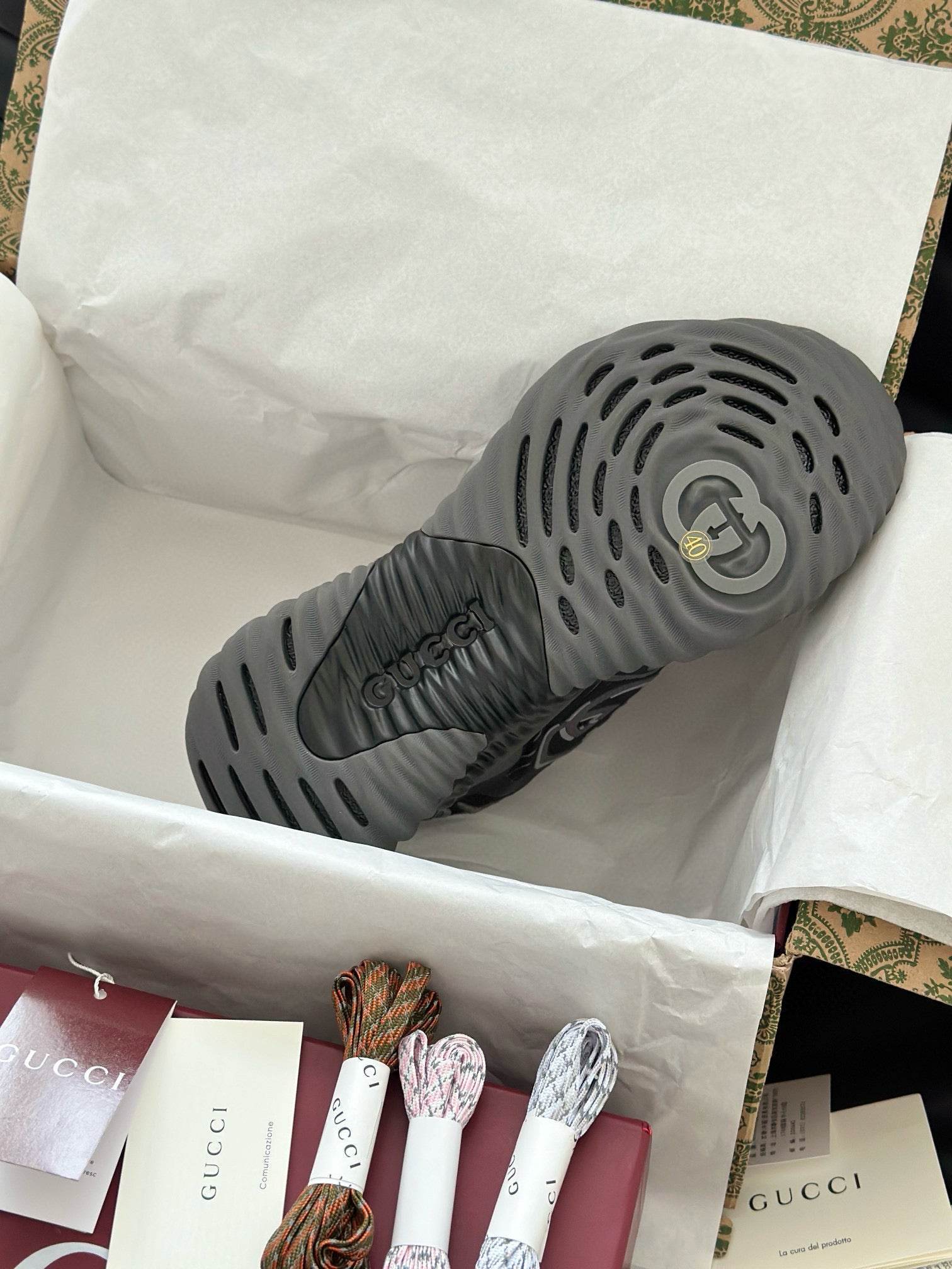 GG RIPPLE TRAINERS