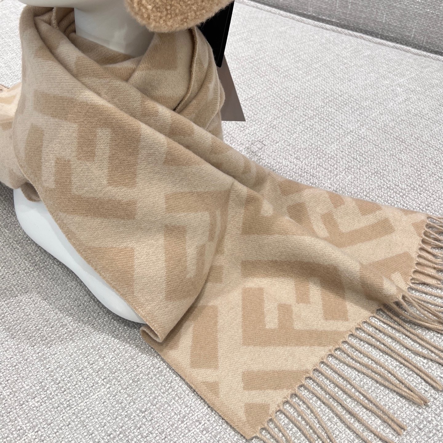 FEN SCARF