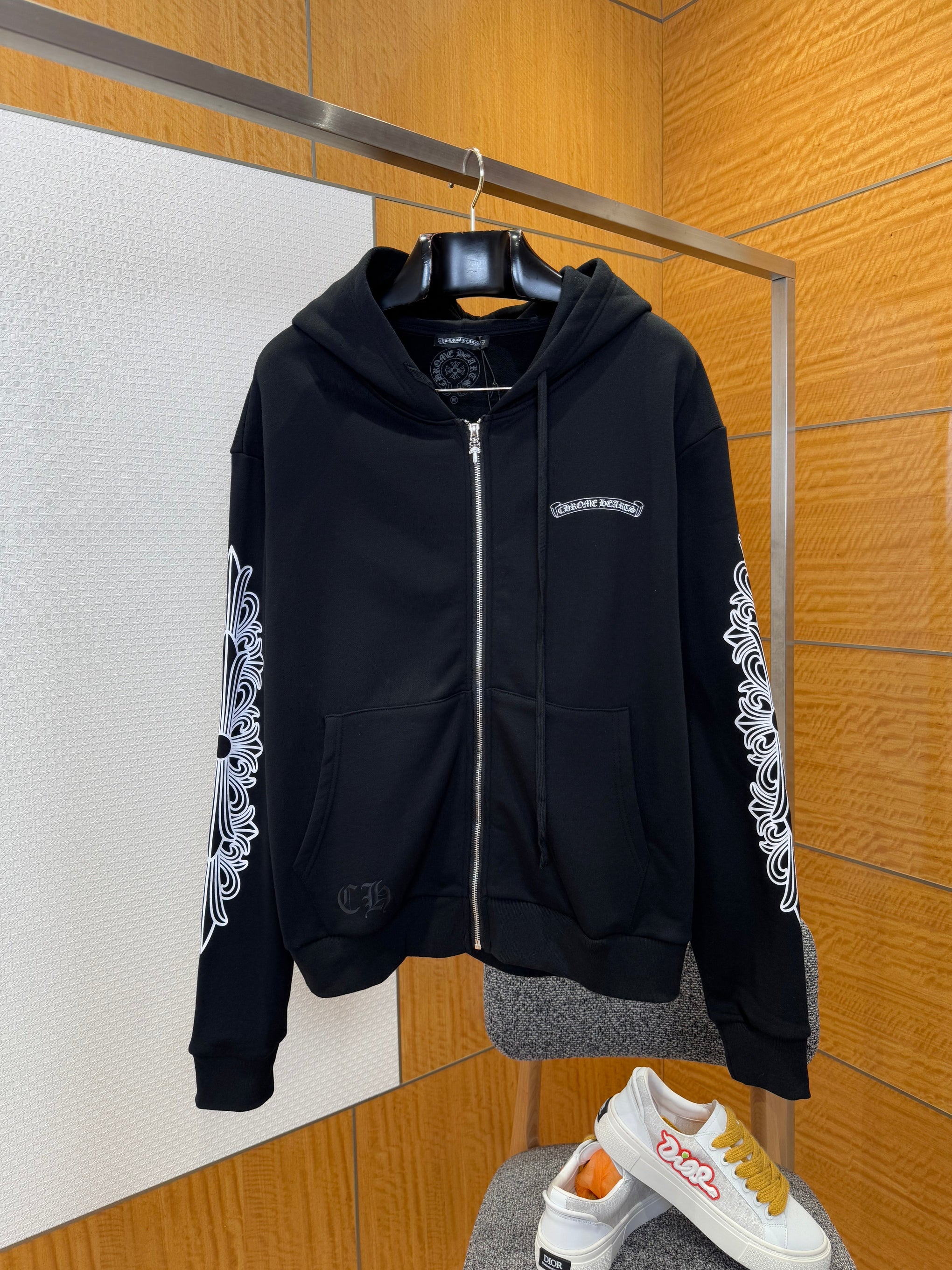 CHROME H ZIP SWEATSHIRT