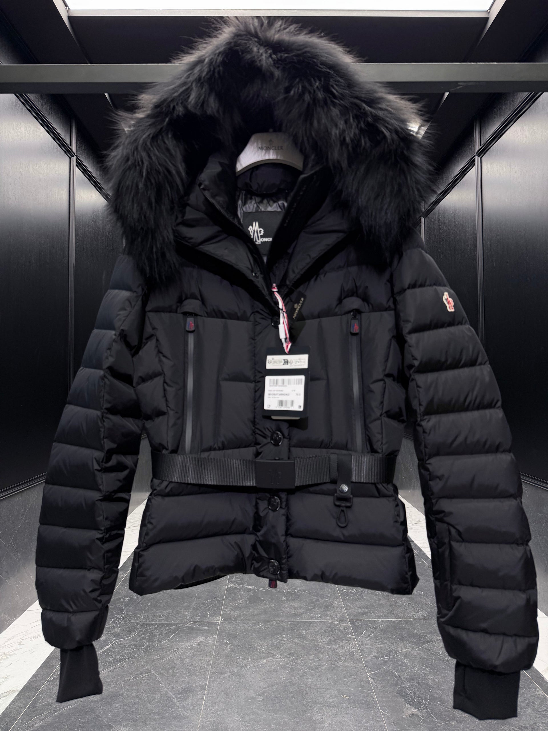 MONC BEVERLEY JACKET