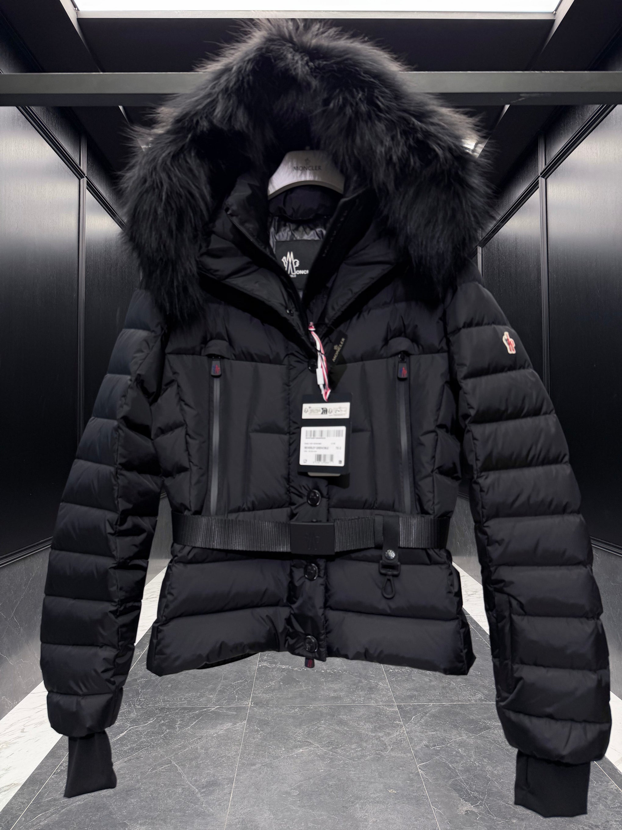 MONC BEVERLEY JACKET