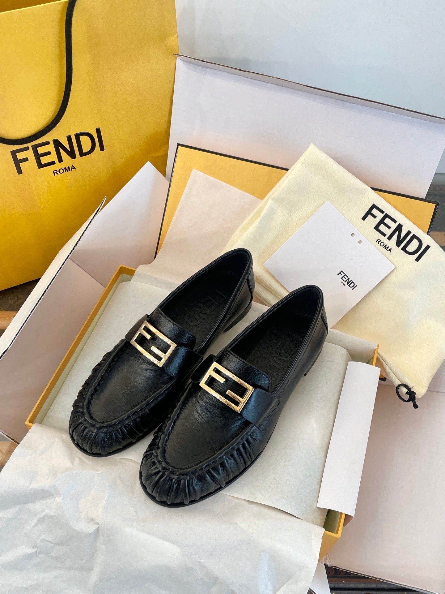 FEN LOAFERS